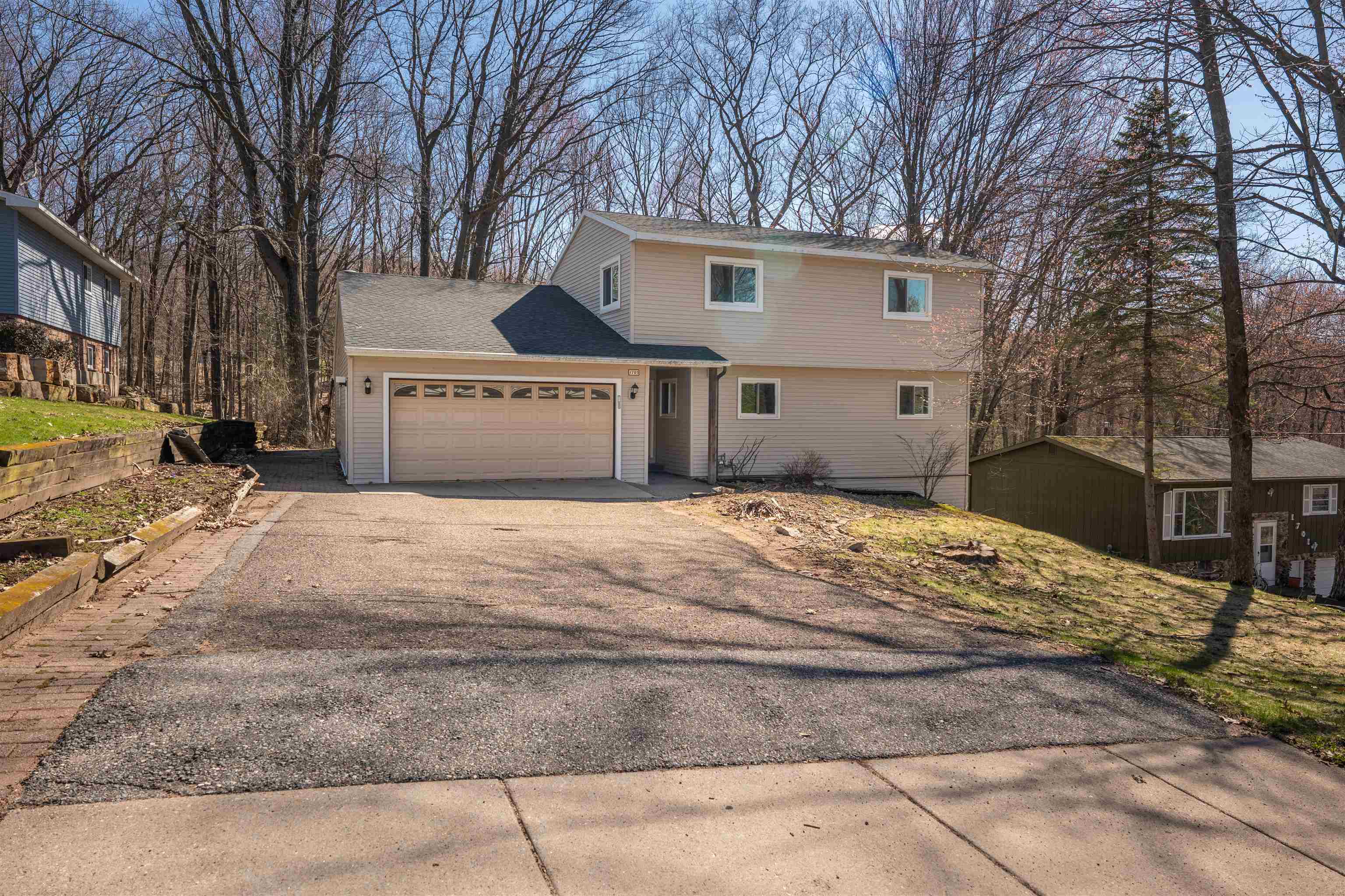 1705 STARK STREET, Wausau, Wisconsin 54403, 6 Bedrooms Bedrooms, ,3 BathroomsBathrooms,Residential,For Sale,1705 STARK STREET,22601545