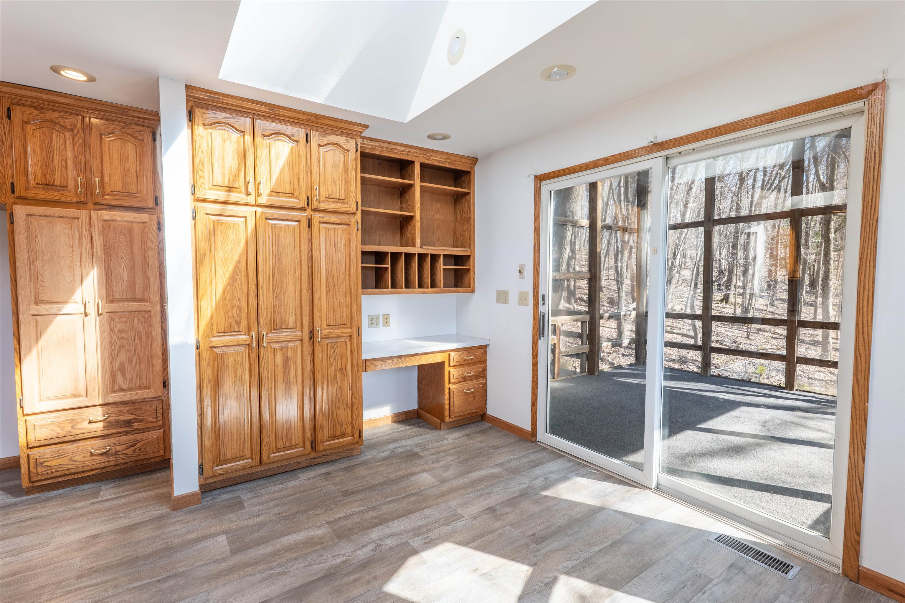 1705 STARK STREET, Wausau, Wisconsin 54403, 6 Bedrooms Bedrooms, ,3 BathroomsBathrooms,Residential,For Sale,1705 STARK STREET,22601545