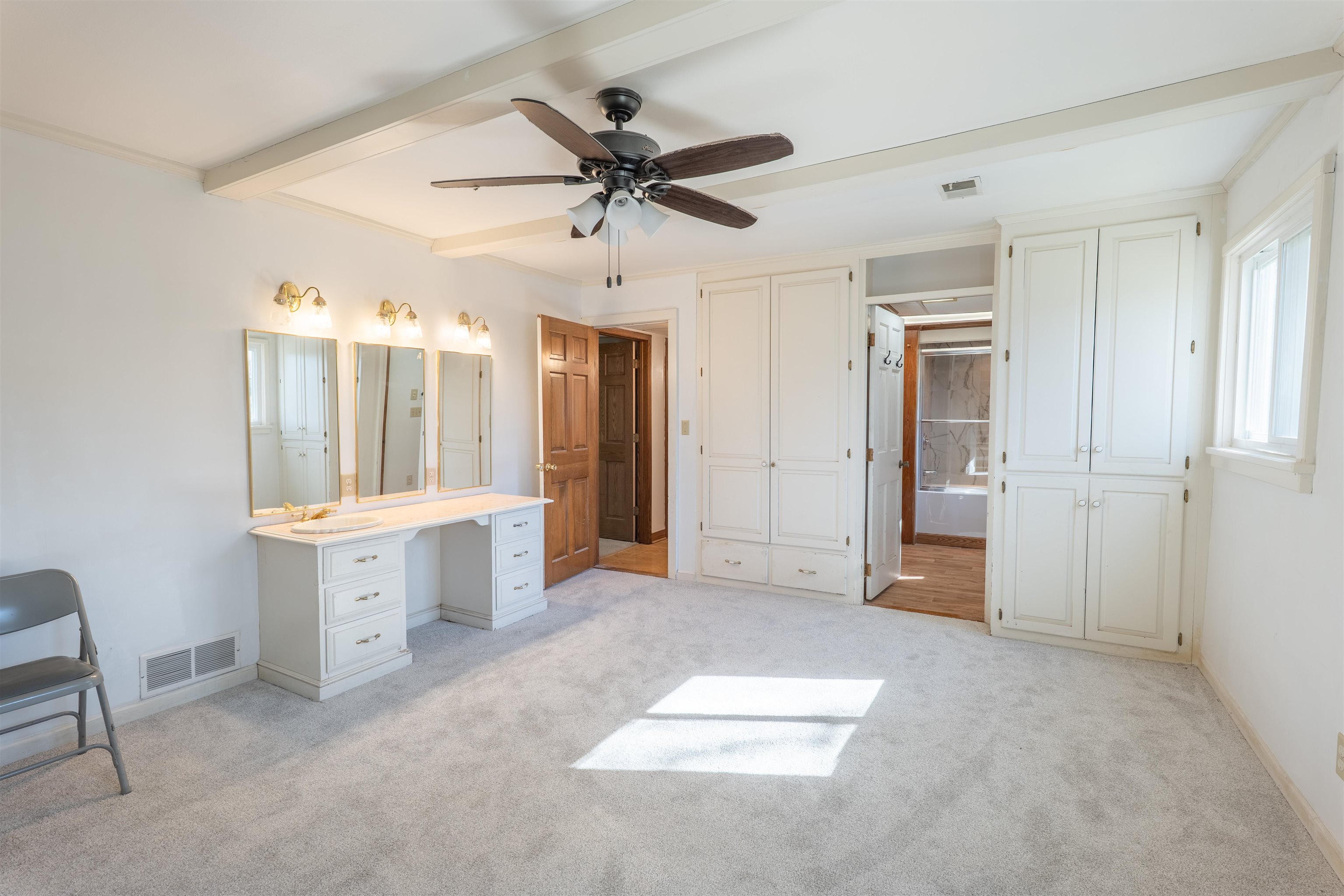 1705 STARK STREET, Wausau, Wisconsin 54403, 6 Bedrooms Bedrooms, ,3 BathroomsBathrooms,Residential,For Sale,1705 STARK STREET,22601545