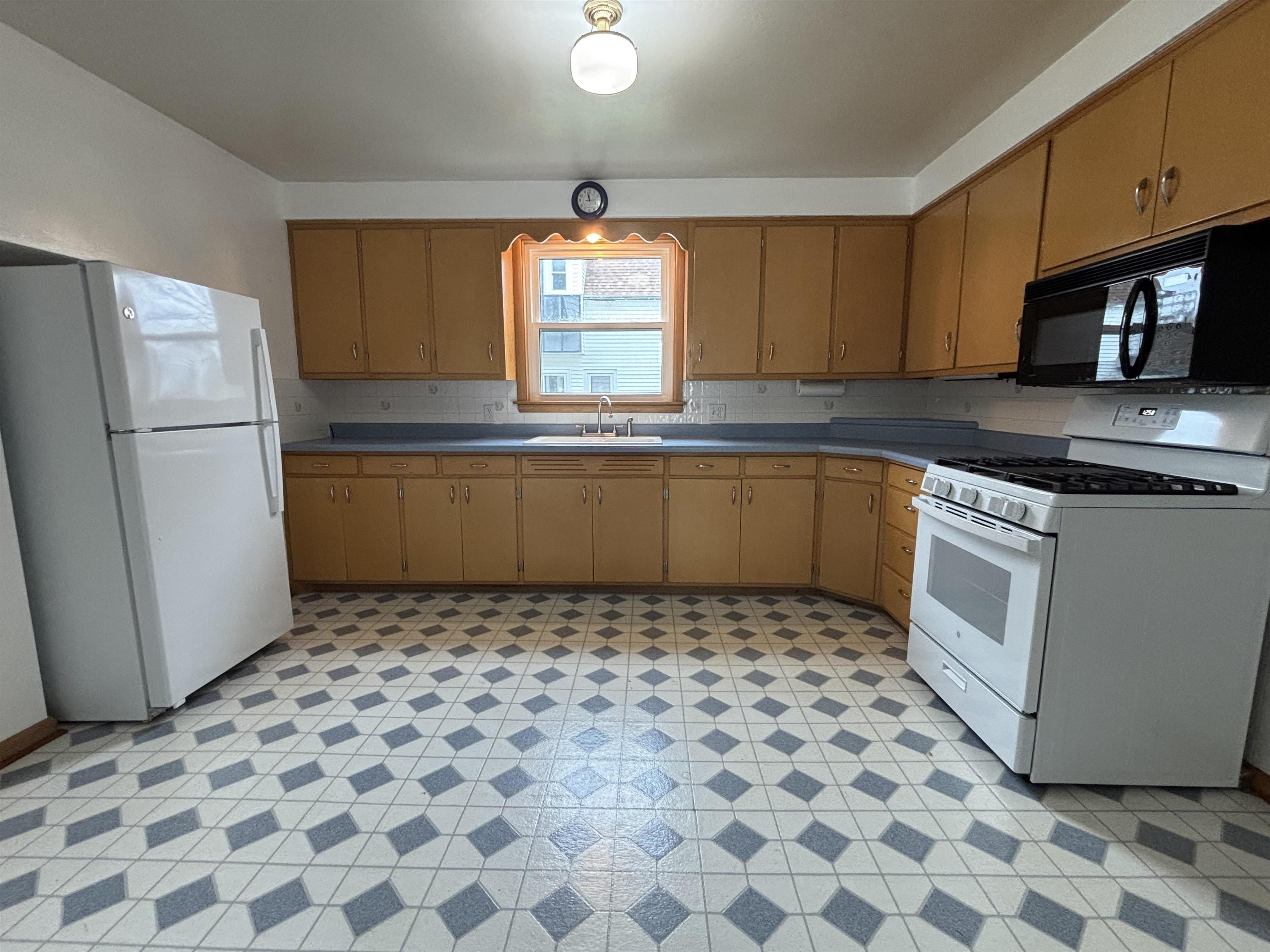 308 5TH STREET, Mosinee, Wisconsin 54455, 3 Bedrooms Bedrooms, ,2 BathroomsBathrooms,Residential,For Sale,308 5TH STREET,22601547