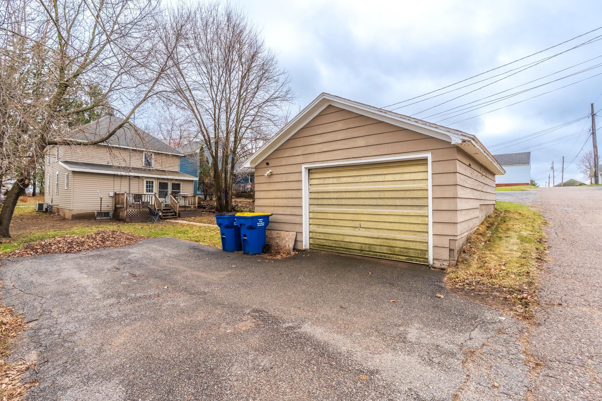 508 EAST STREET, Merrill, Wisconsin 54452, 3 Bedrooms Bedrooms, ,2 BathroomsBathrooms,Residential,For Sale,508 EAST STREET,22601548