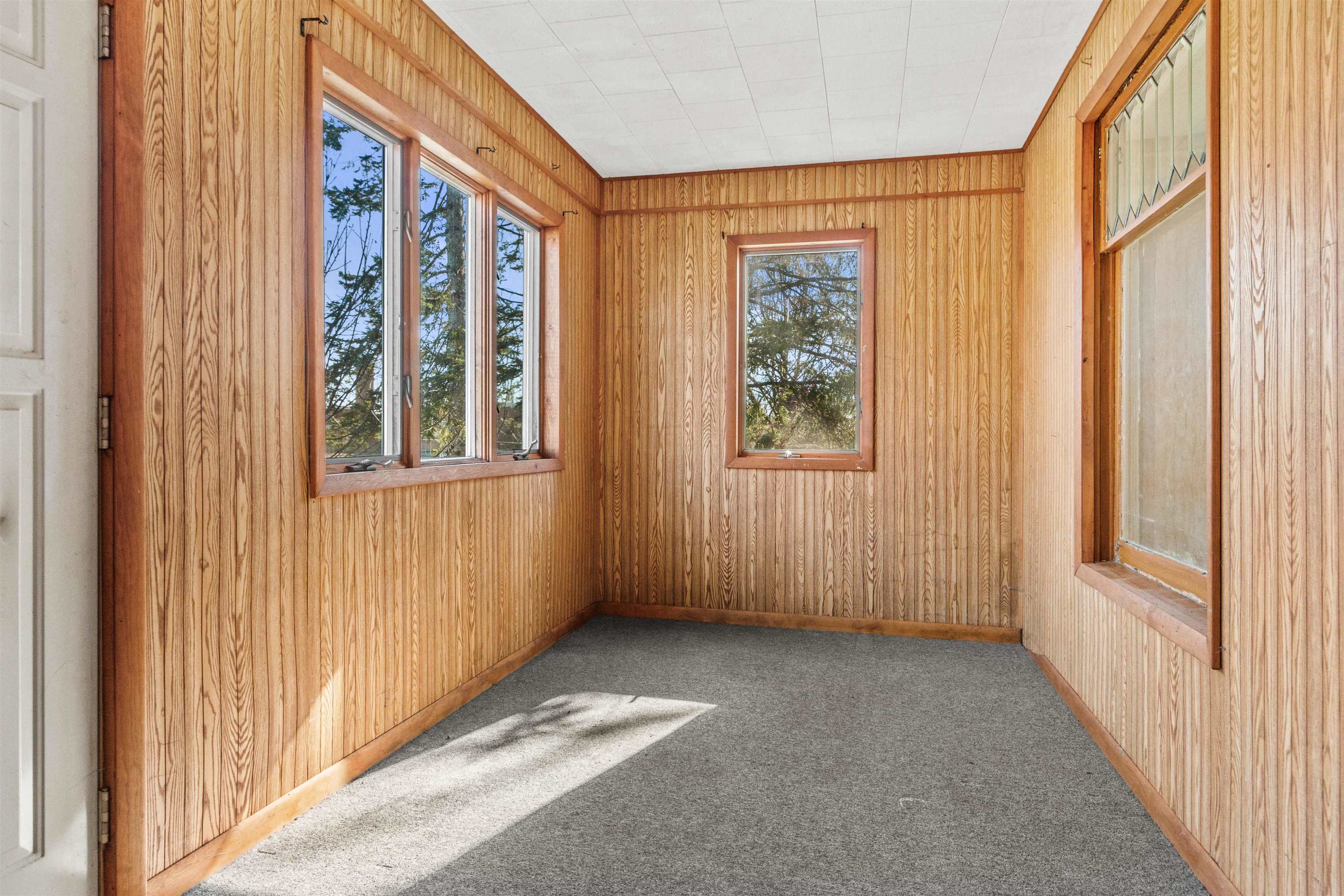 800 W 6TH STREET, Marshfield, Wisconsin 54449, 3 Bedrooms Bedrooms, ,1 BathroomBathrooms,Residential,For Sale,800 W 6TH STREET,22601549