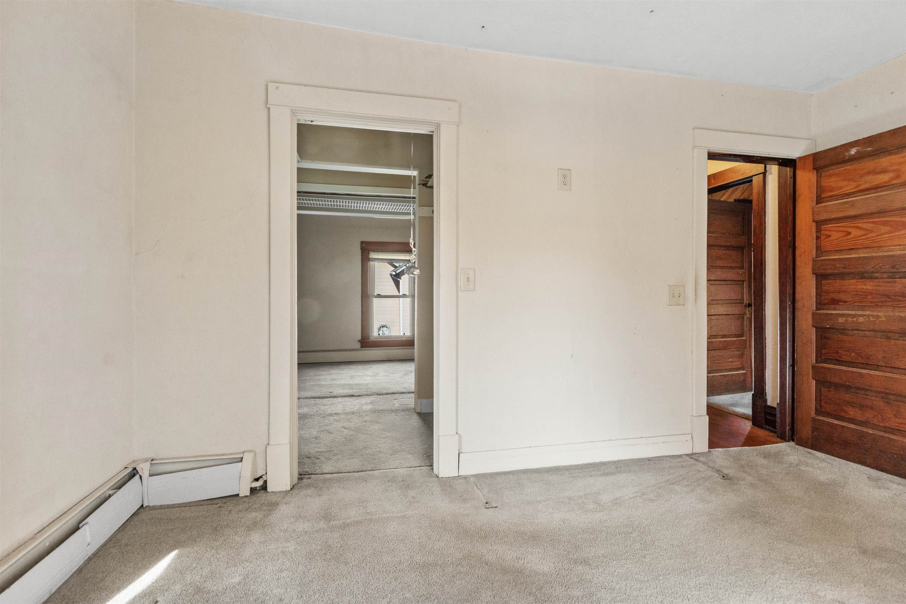 800 W 6TH STREET, Marshfield, Wisconsin 54449, 3 Bedrooms Bedrooms, ,1 BathroomBathrooms,Residential,For Sale,800 W 6TH STREET,22601549