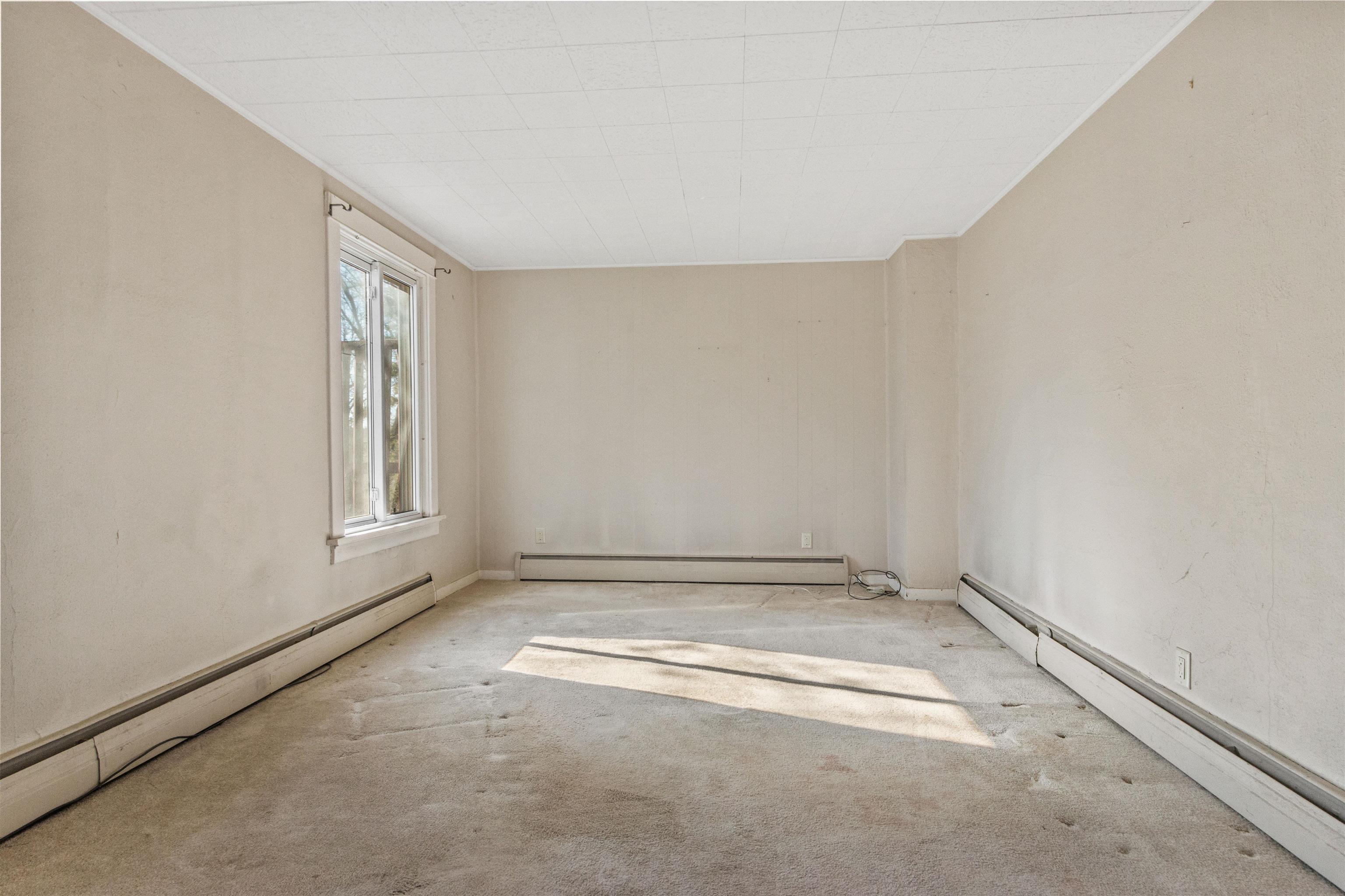 800 W 6TH STREET, Marshfield, Wisconsin 54449, 3 Bedrooms Bedrooms, ,1 BathroomBathrooms,Residential,For Sale,800 W 6TH STREET,22601549