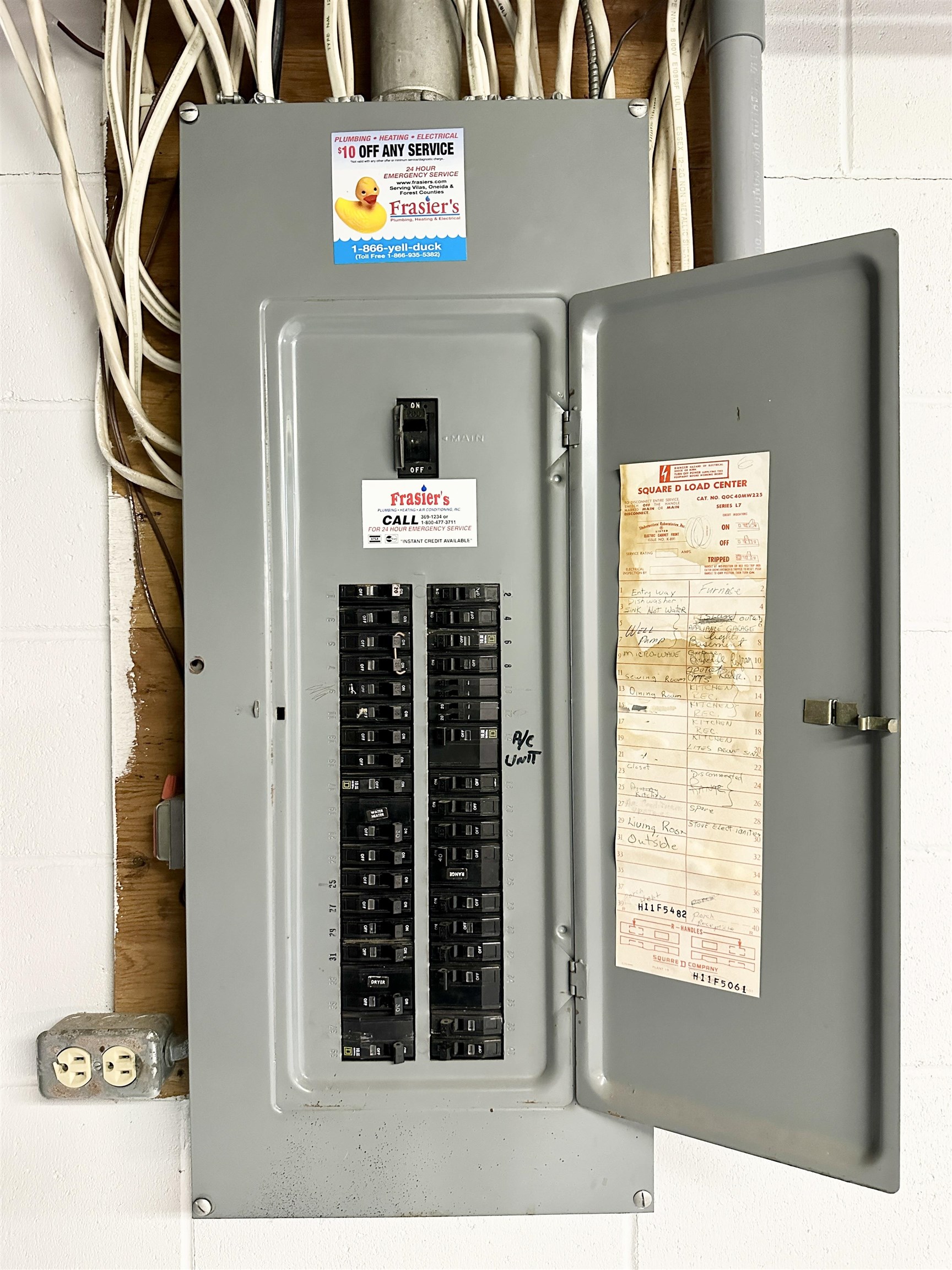 4373 AIRPORT ROAD, Crandon, Wisconsin 54520, 4 Bedrooms Bedrooms, ,2 BathroomsBathrooms,Residential,For Sale,4373 AIRPORT ROAD,22601550