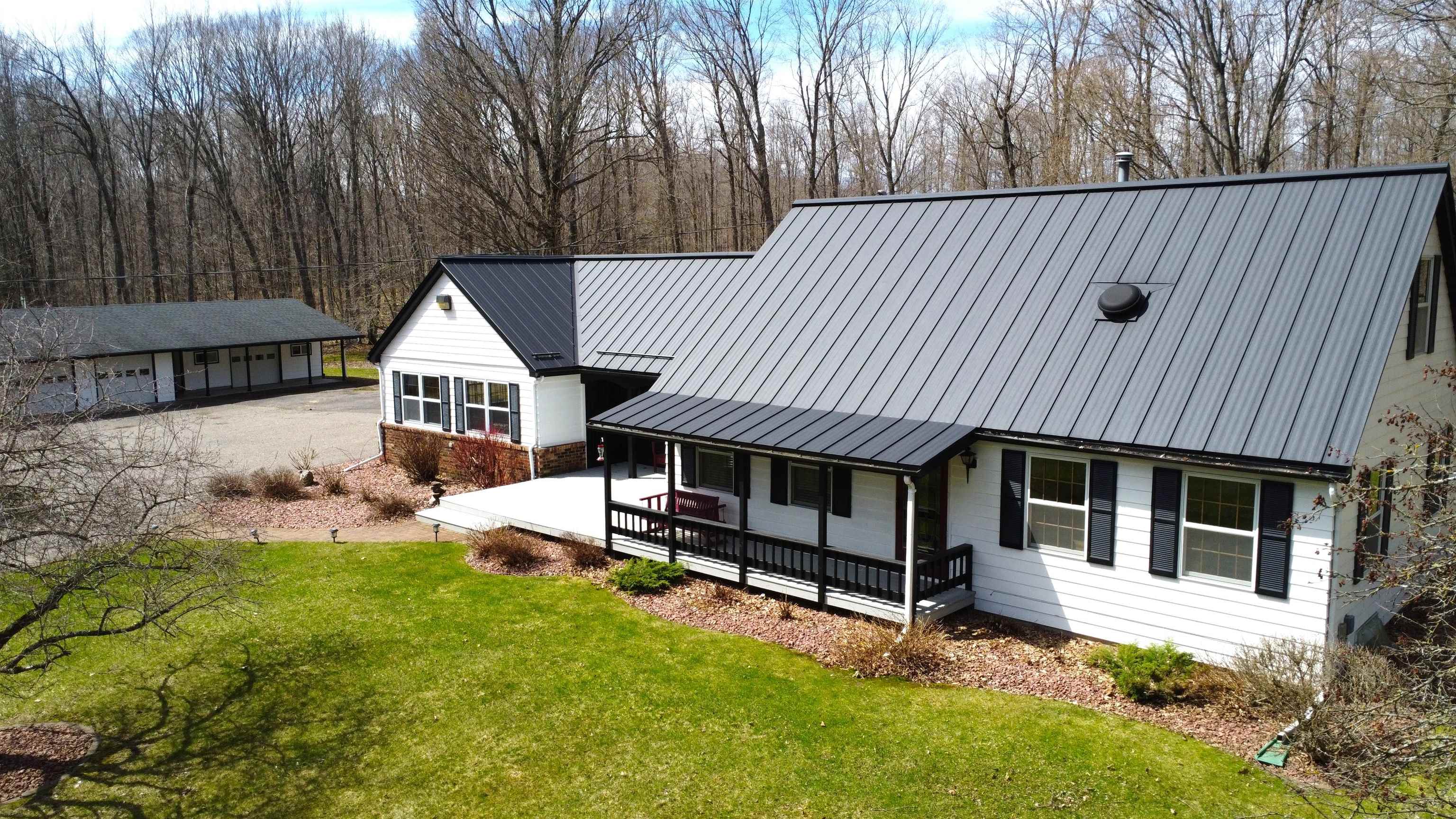 4373 AIRPORT ROAD, Crandon, Wisconsin 54520, 4 Bedrooms Bedrooms, ,2 BathroomsBathrooms,Residential,For Sale,4373 AIRPORT ROAD,22601550