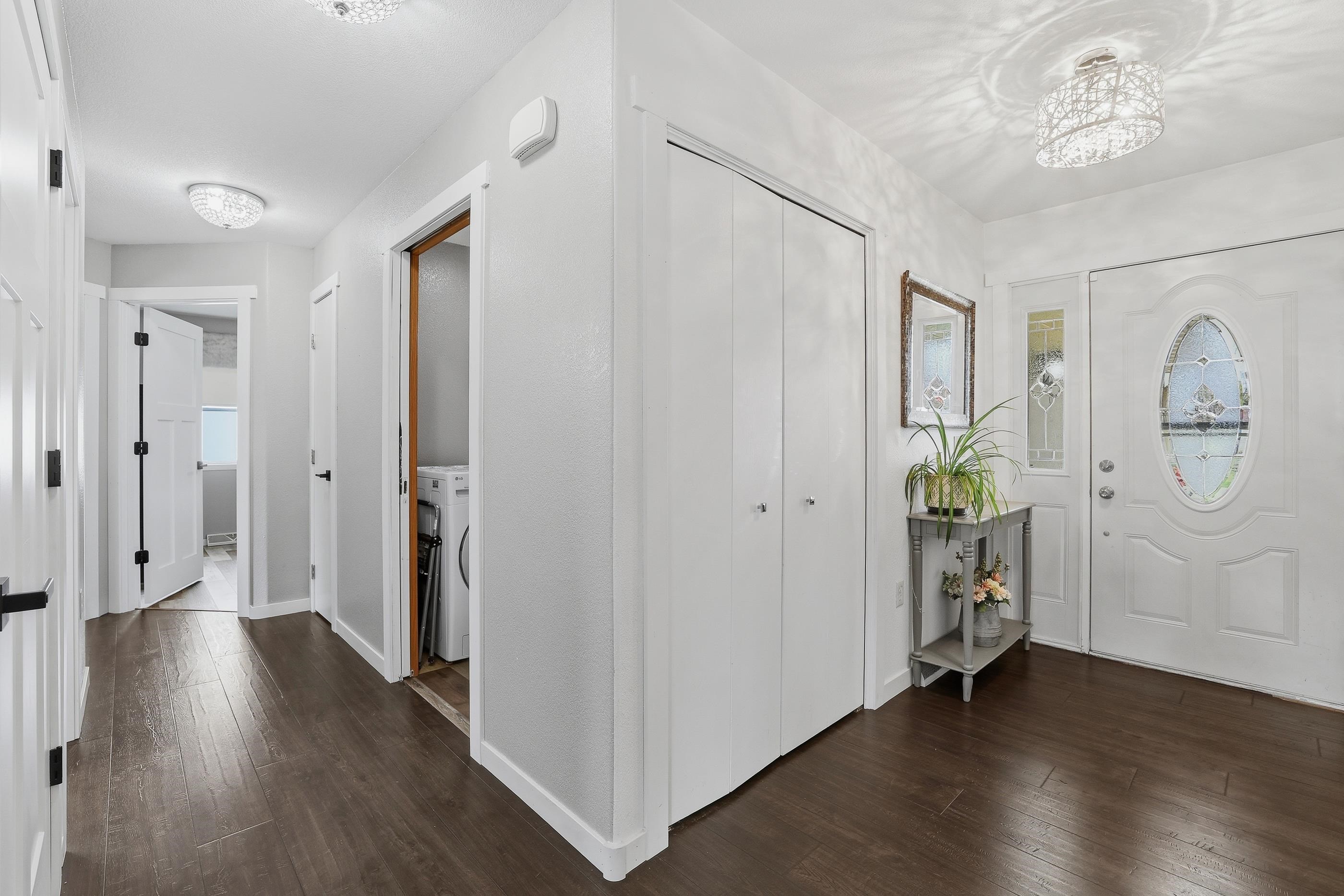 3200 MIRAGE CIRCLE, Plover, Wisconsin 54467, 4 Bedrooms Bedrooms, ,3 BathroomsBathrooms,Residential,For Sale,3200 MIRAGE CIRCLE,22601552