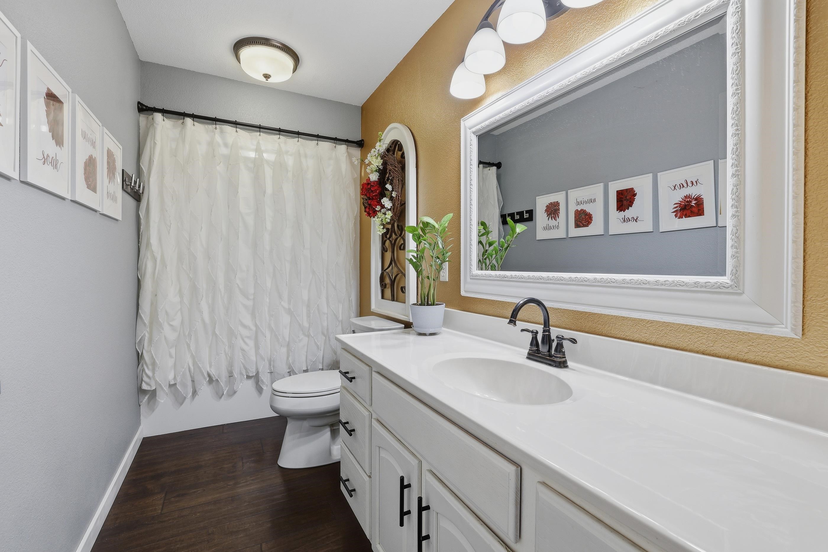 3200 MIRAGE CIRCLE, Plover, Wisconsin 54467, 4 Bedrooms Bedrooms, ,3 BathroomsBathrooms,Residential,For Sale,3200 MIRAGE CIRCLE,22601552