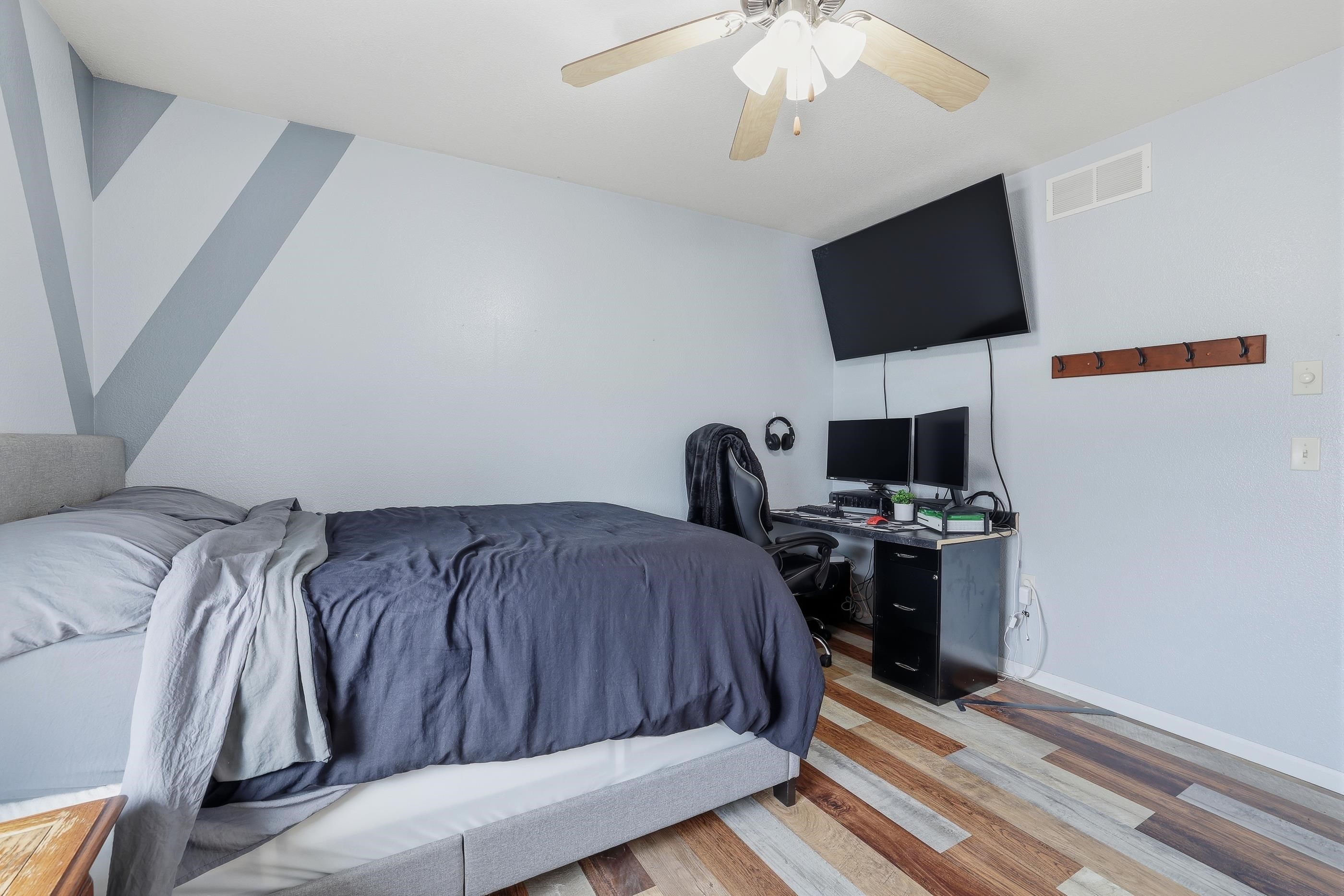 3200 MIRAGE CIRCLE, Plover, Wisconsin 54467, 4 Bedrooms Bedrooms, ,3 BathroomsBathrooms,Residential,For Sale,3200 MIRAGE CIRCLE,22601552