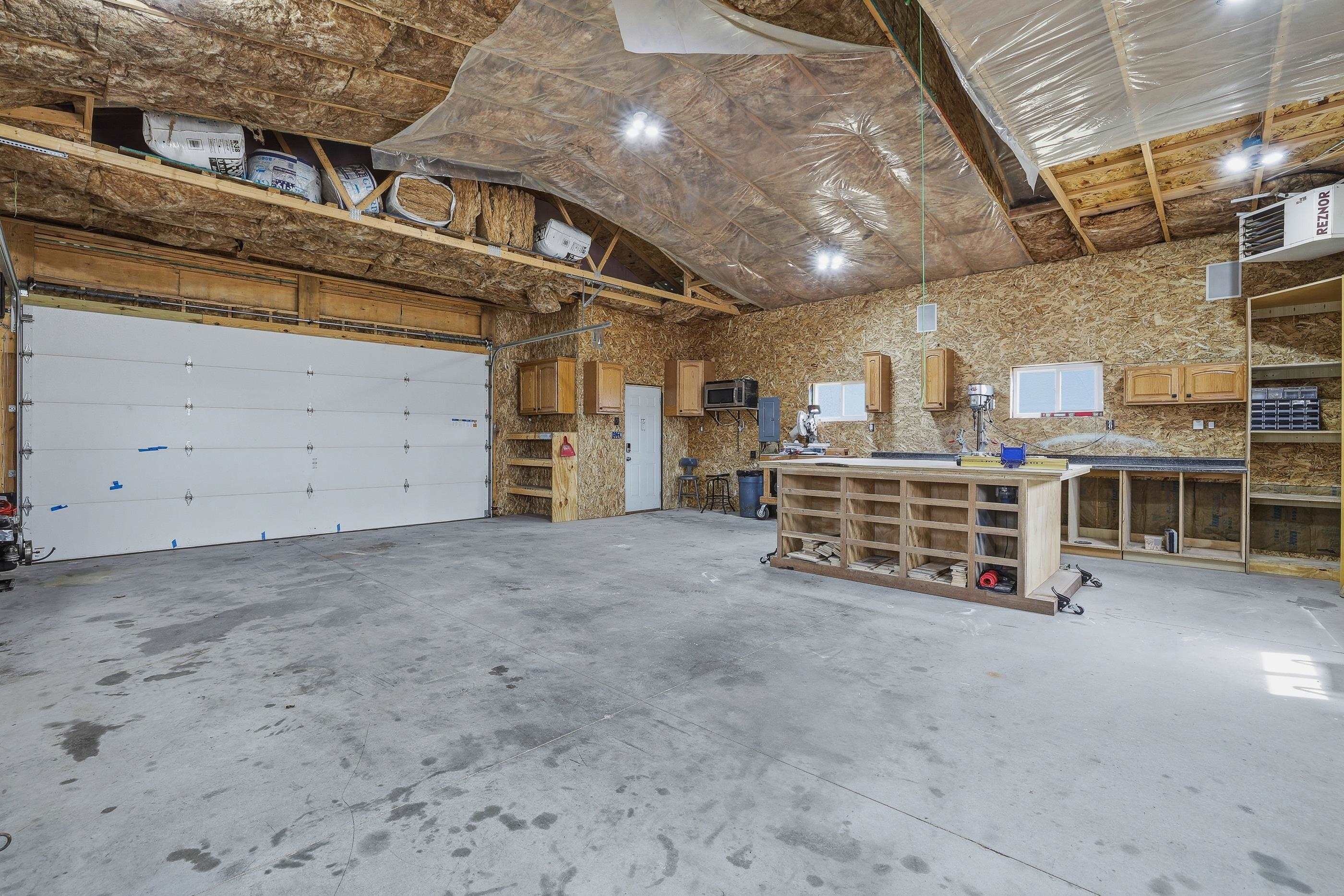 3200 MIRAGE CIRCLE, Plover, Wisconsin 54467, 4 Bedrooms Bedrooms, ,3 BathroomsBathrooms,Residential,For Sale,3200 MIRAGE CIRCLE,22601552