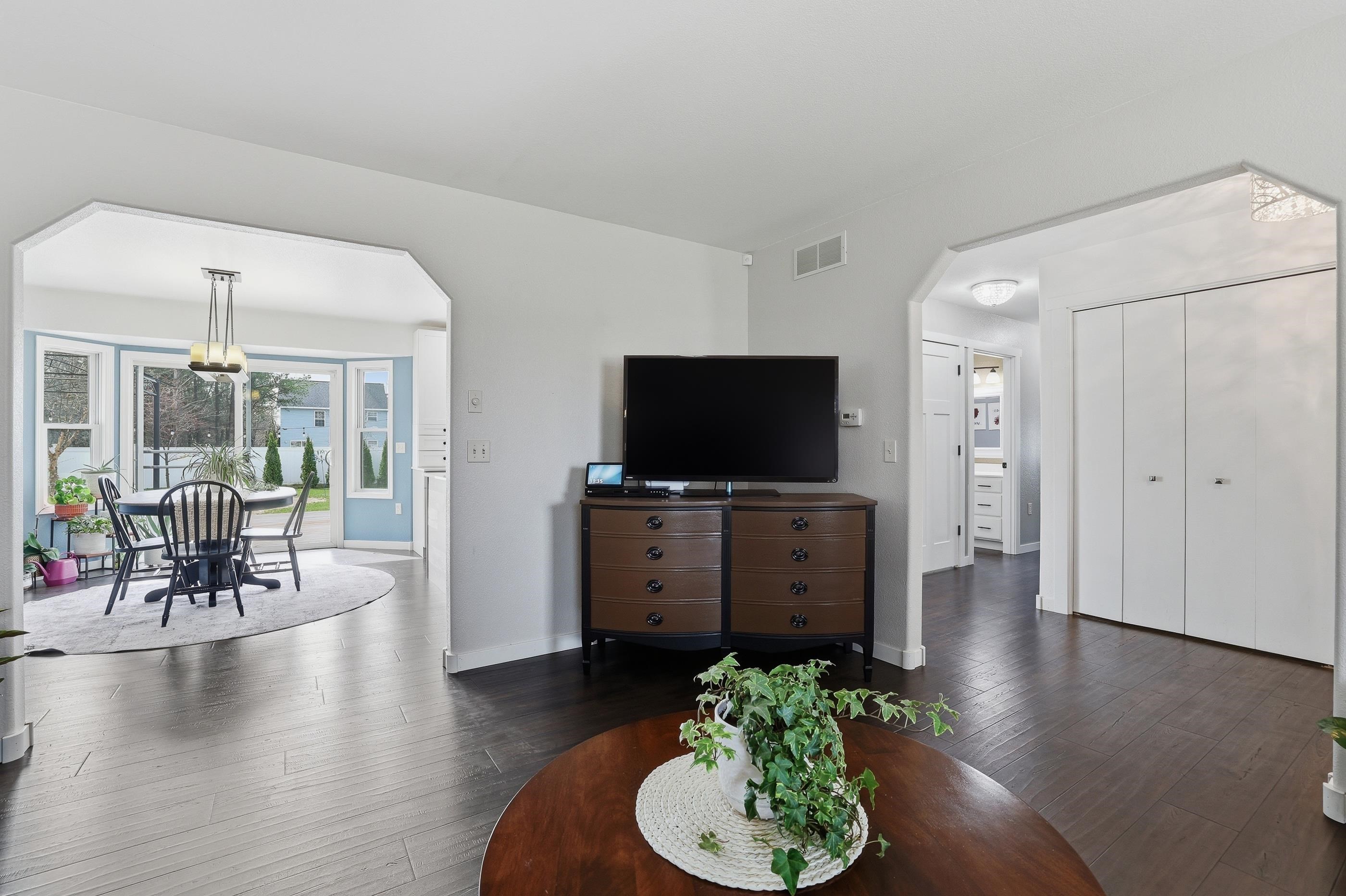 3200 MIRAGE CIRCLE, Plover, Wisconsin 54467, 4 Bedrooms Bedrooms, ,3 BathroomsBathrooms,Residential,For Sale,3200 MIRAGE CIRCLE,22601552