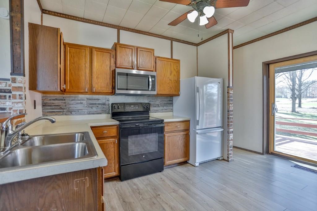 237490 ALLEN STREET, Athens, Wisconsin 54411, 2 Bedrooms Bedrooms, ,1 BathroomBathrooms,Residential,For Sale,237490 ALLEN STREET,22601553