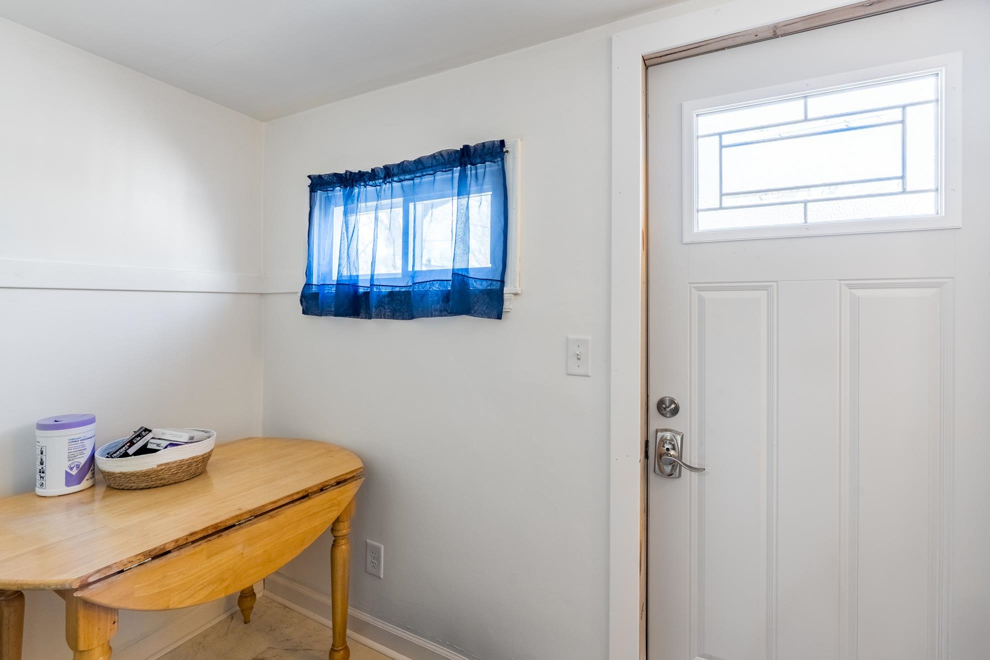 1002 N 9TH AVENUE, Wausau, Wisconsin 54401, 2 Bedrooms Bedrooms, ,1 BathroomBathrooms,Residential,For Sale,1002 N 9TH AVENUE,22601554