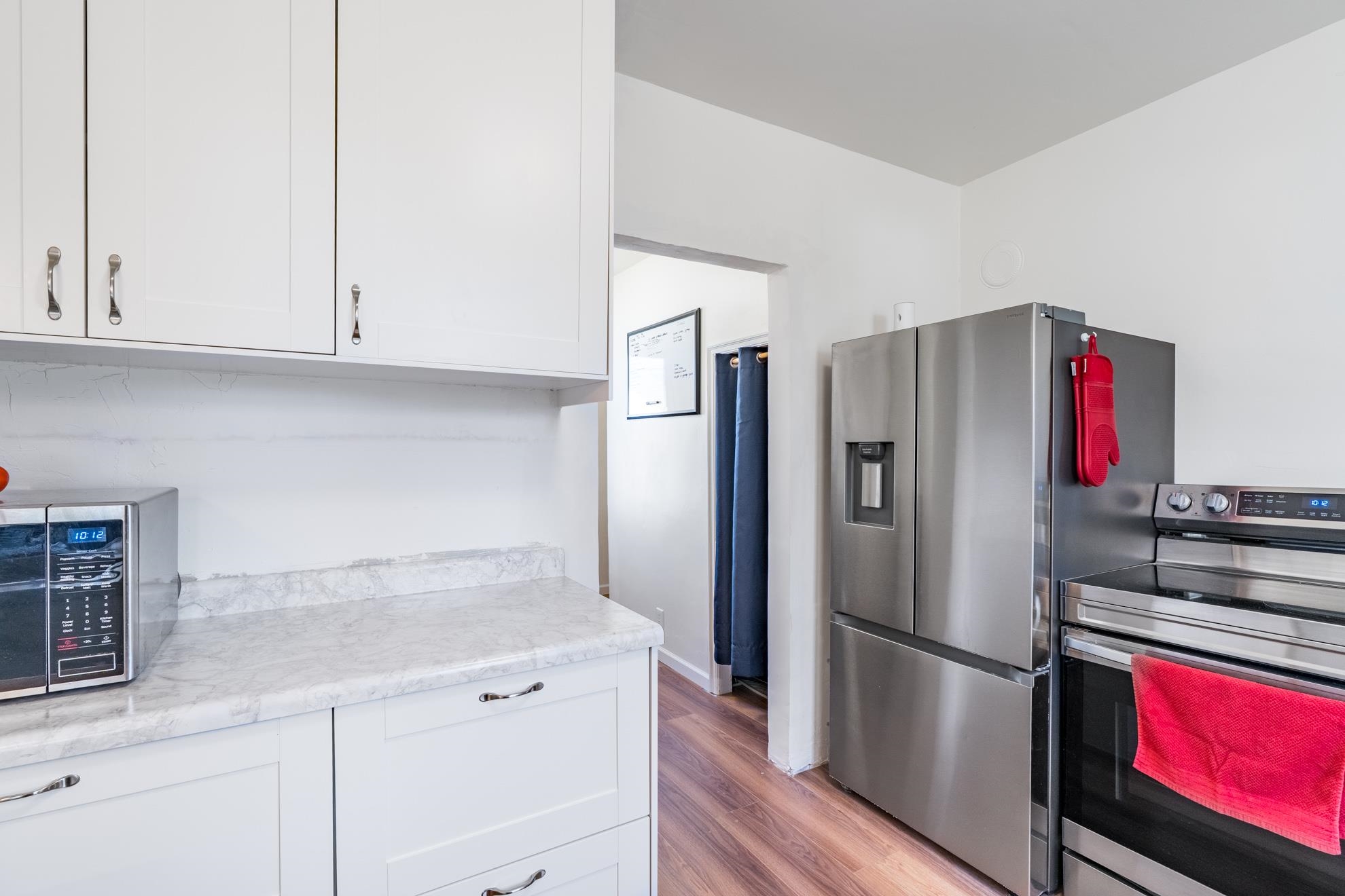 1002 N 9TH AVENUE, Wausau, Wisconsin 54401, 2 Bedrooms Bedrooms, ,1 BathroomBathrooms,Residential,For Sale,1002 N 9TH AVENUE,22601554