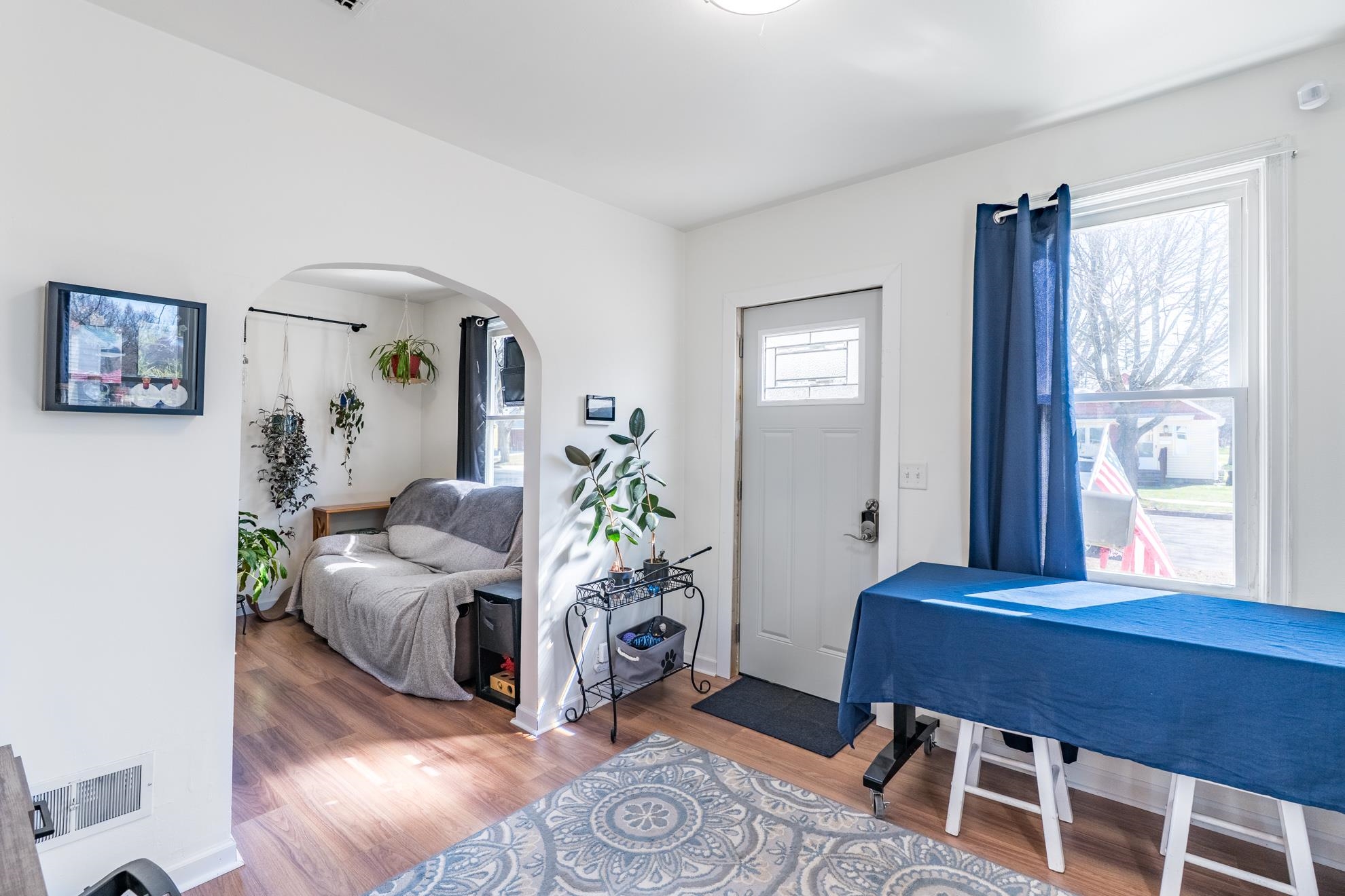 1002 N 9TH AVENUE, Wausau, Wisconsin 54401, 2 Bedrooms Bedrooms, ,1 BathroomBathrooms,Residential,For Sale,1002 N 9TH AVENUE,22601554