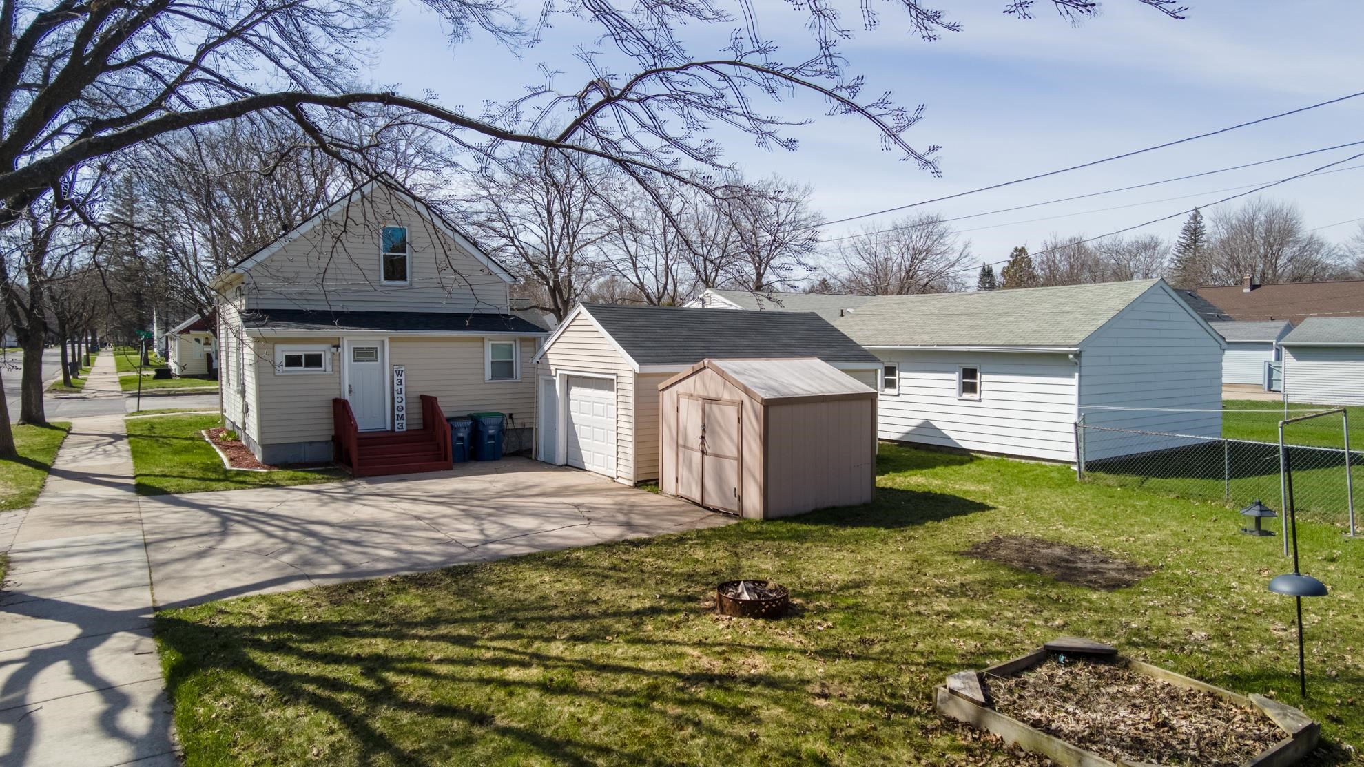 1002 N 9TH AVENUE, Wausau, Wisconsin 54401, 2 Bedrooms Bedrooms, ,1 BathroomBathrooms,Residential,For Sale,1002 N 9TH AVENUE,22601554