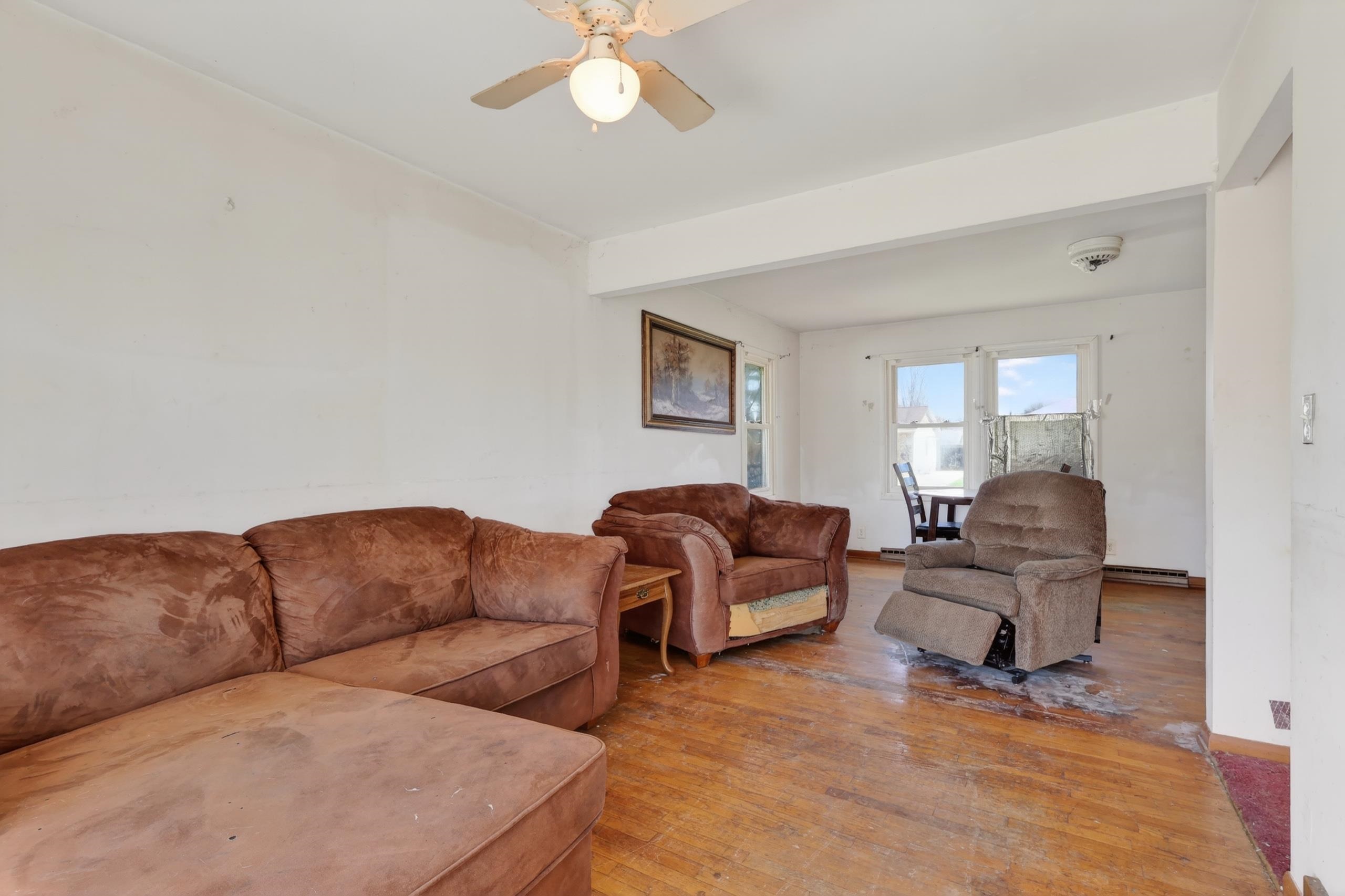 240 20TH AVENUE SOUTH, Wisconsin Rapids, Wisconsin 54495, 1 Bedroom Bedrooms, ,1 BathroomBathrooms,Residential,For Sale,240 20TH AVENUE SOUTH,22601555