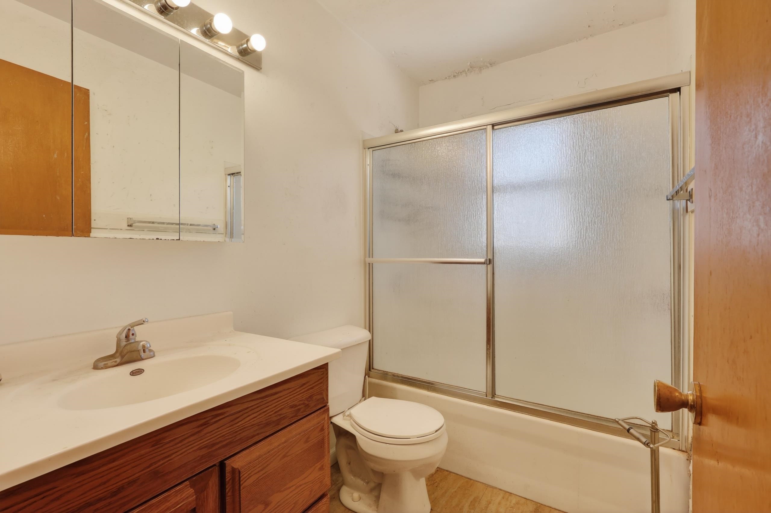 240 20TH AVENUE SOUTH, Wisconsin Rapids, Wisconsin 54495, 1 Bedroom Bedrooms, ,1 BathroomBathrooms,Residential,For Sale,240 20TH AVENUE SOUTH,22601555