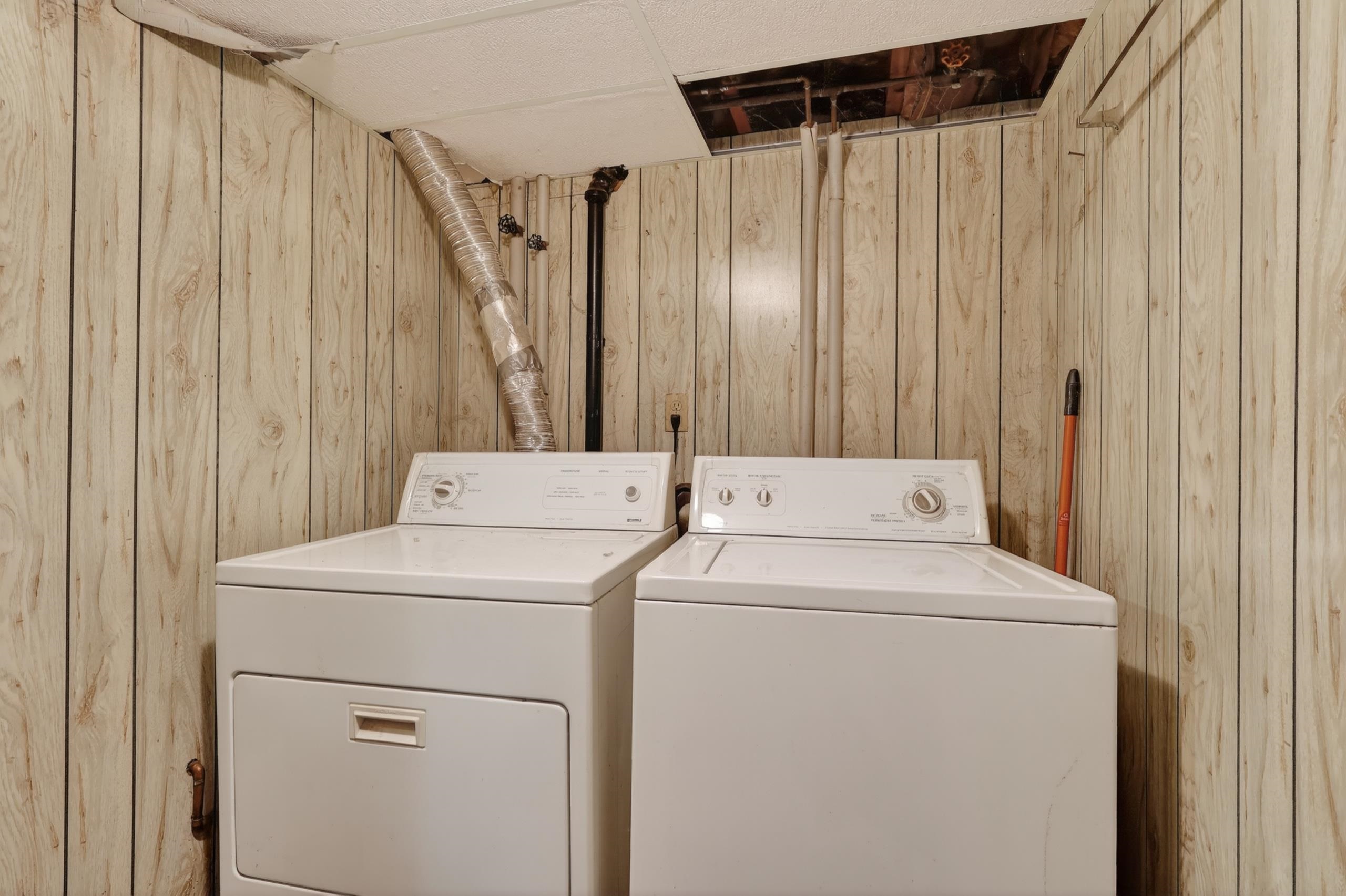 240 20TH AVENUE SOUTH, Wisconsin Rapids, Wisconsin 54495, 1 Bedroom Bedrooms, ,1 BathroomBathrooms,Residential,For Sale,240 20TH AVENUE SOUTH,22601555