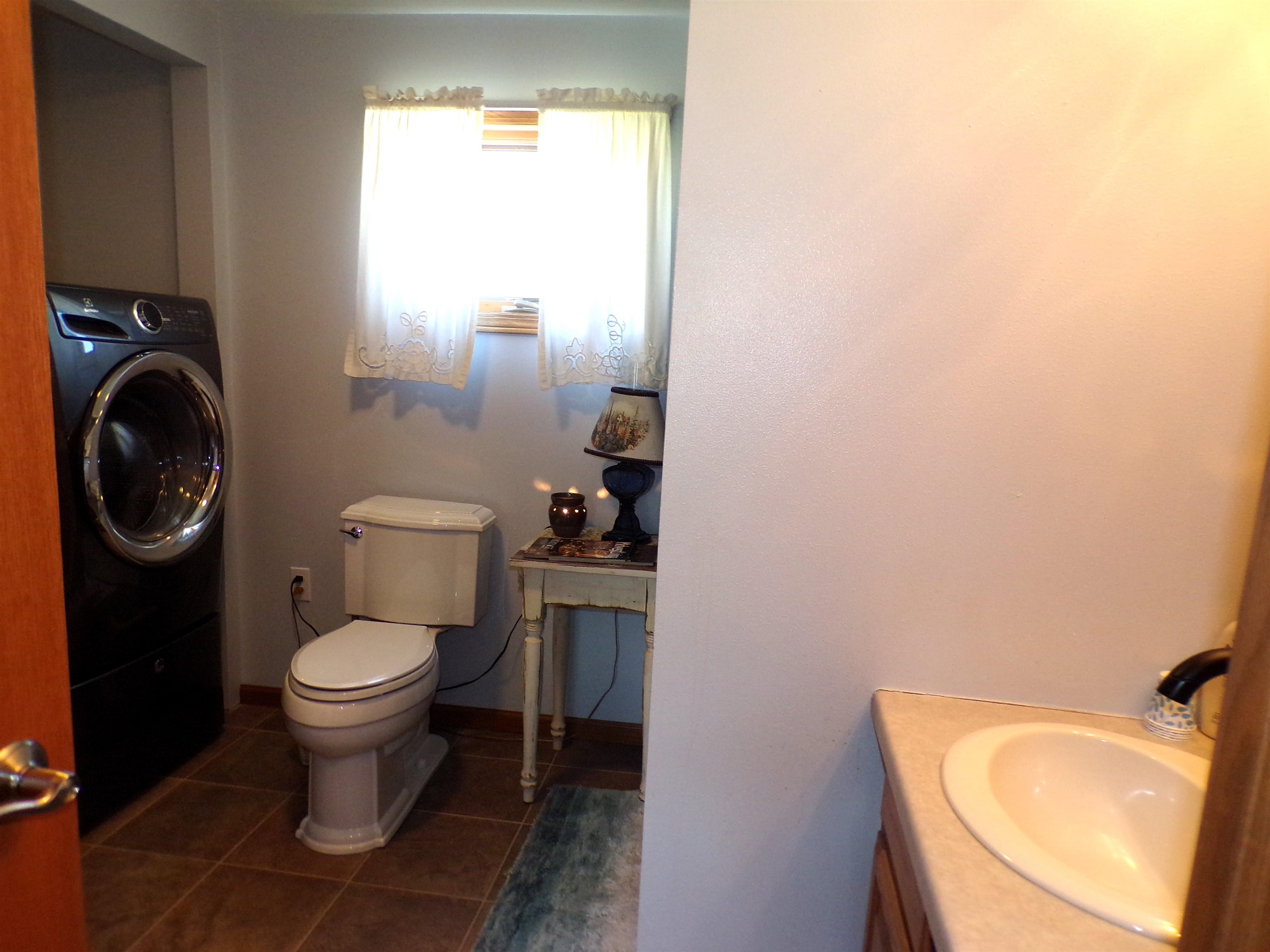 118 N CROCKER AVENUE, Greenwood, Wisconsin 54437, 3 Bedrooms Bedrooms, ,2 BathroomsBathrooms,Residential,For Sale,118 N CROCKER AVENUE,22601558