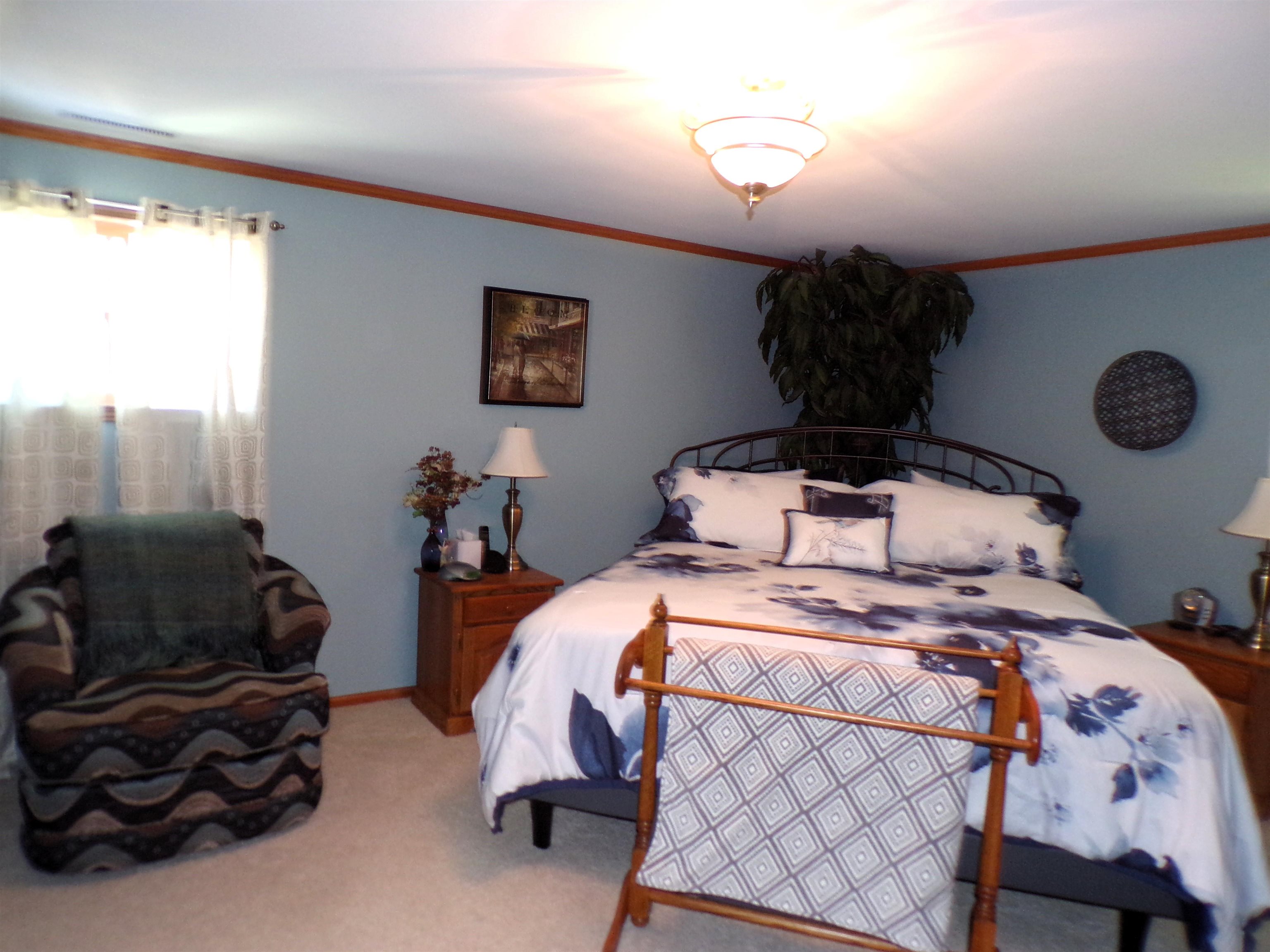 118 N CROCKER AVENUE, Greenwood, Wisconsin 54437, 3 Bedrooms Bedrooms, ,2 BathroomsBathrooms,Residential,For Sale,118 N CROCKER AVENUE,22601558