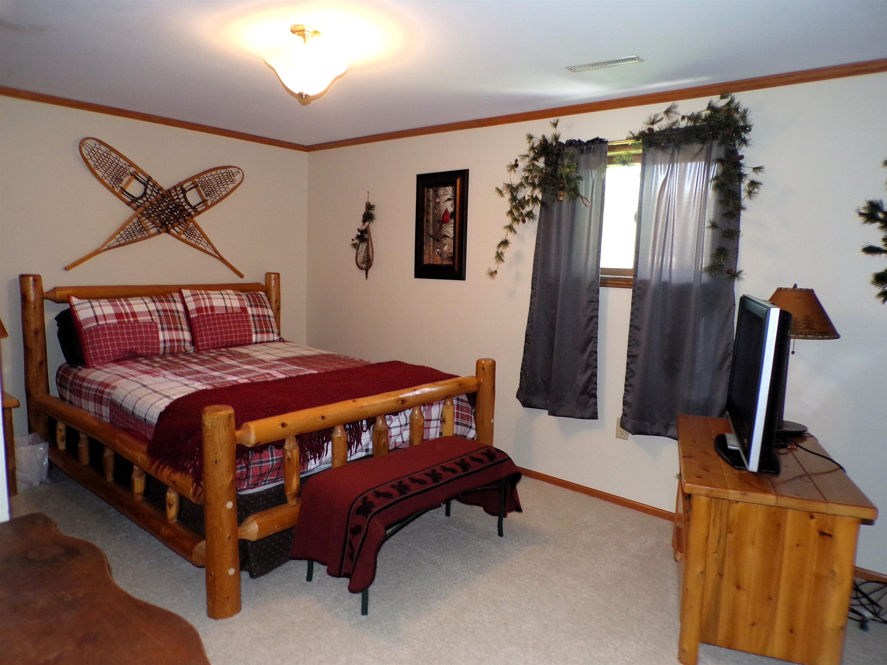 118 N CROCKER AVENUE, Greenwood, Wisconsin 54437, 3 Bedrooms Bedrooms, ,2 BathroomsBathrooms,Residential,For Sale,118 N CROCKER AVENUE,22601558