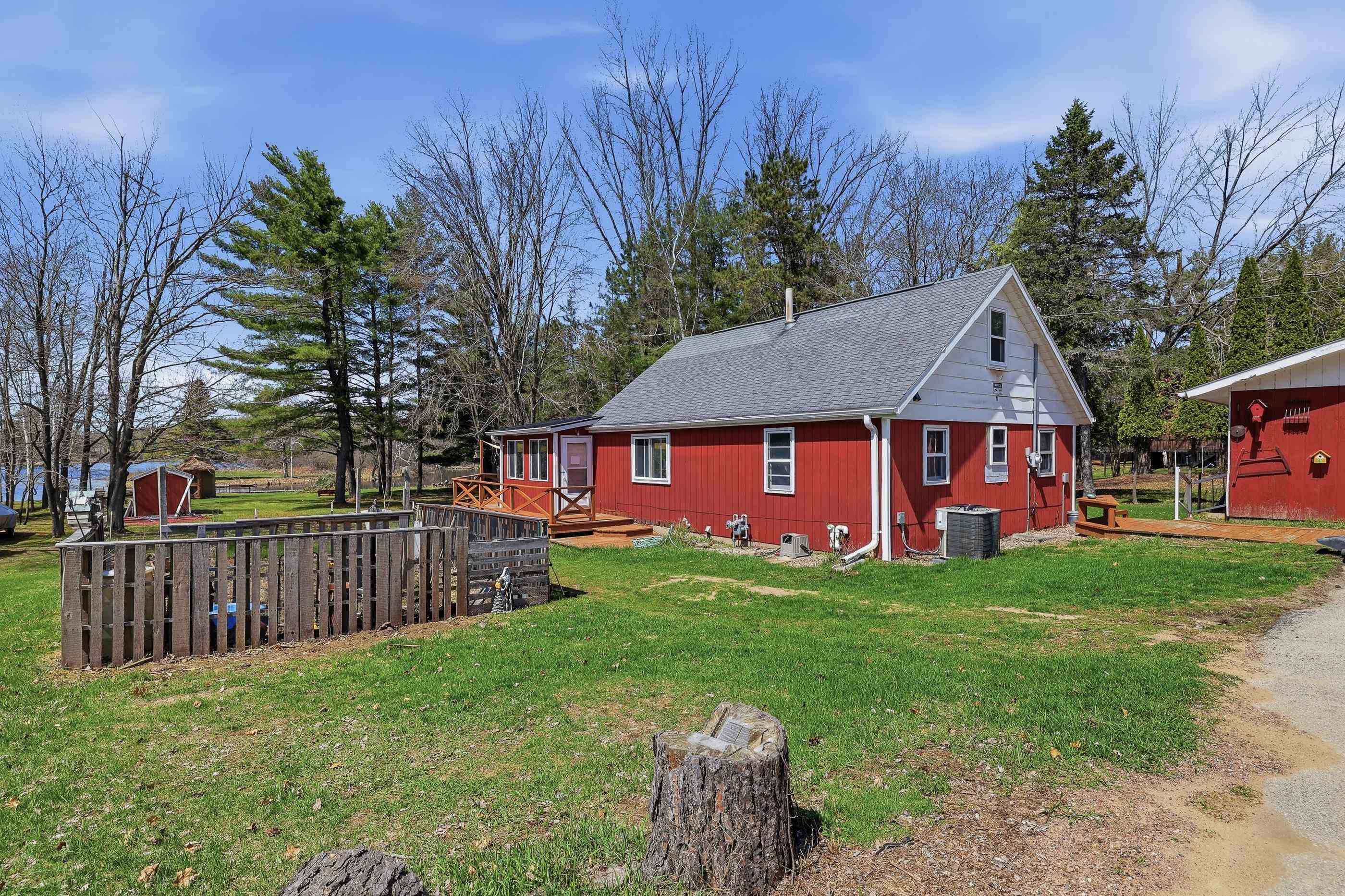 215 BIRCH DRIVE, Iola, Wisconsin 54945, 2 Bedrooms Bedrooms, ,1 BathroomBathrooms,Residential,For Sale,215 BIRCH DRIVE,22601559