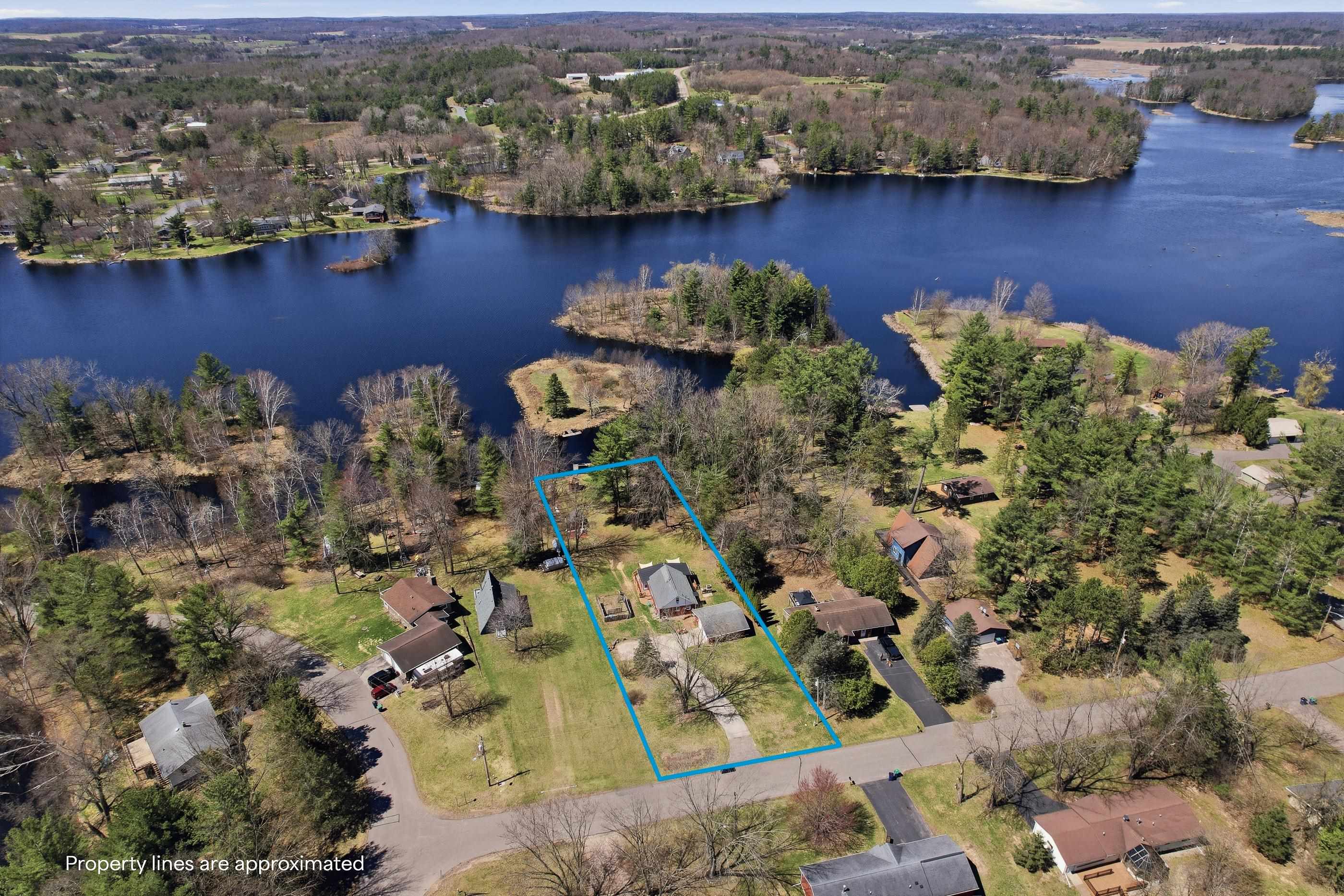 215 BIRCH DRIVE, Iola, Wisconsin 54945, 2 Bedrooms Bedrooms, ,1 BathroomBathrooms,Residential,For Sale,215 BIRCH DRIVE,22601559