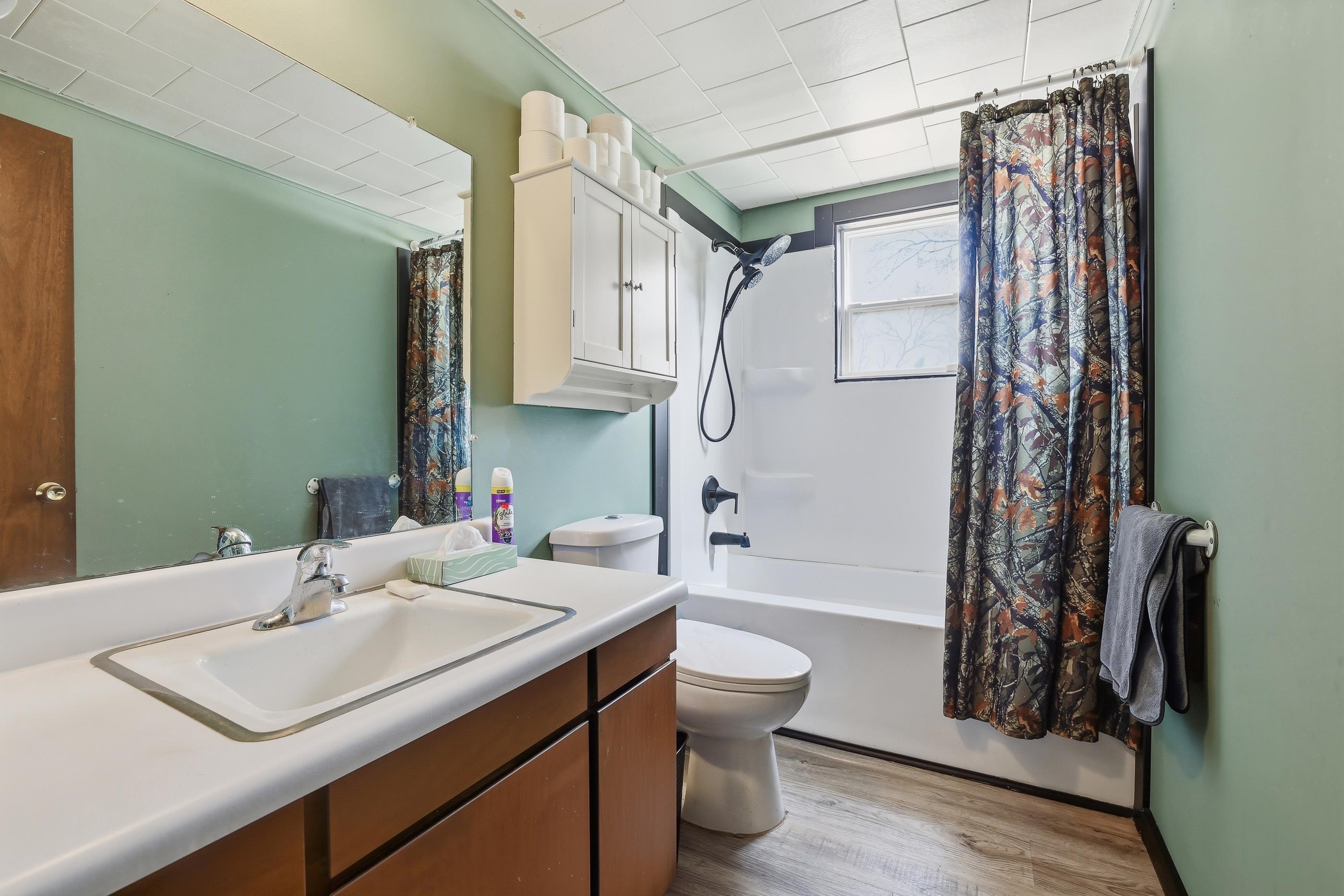 215 BIRCH DRIVE, Iola, Wisconsin 54945, 2 Bedrooms Bedrooms, ,1 BathroomBathrooms,Residential,For Sale,215 BIRCH DRIVE,22601559