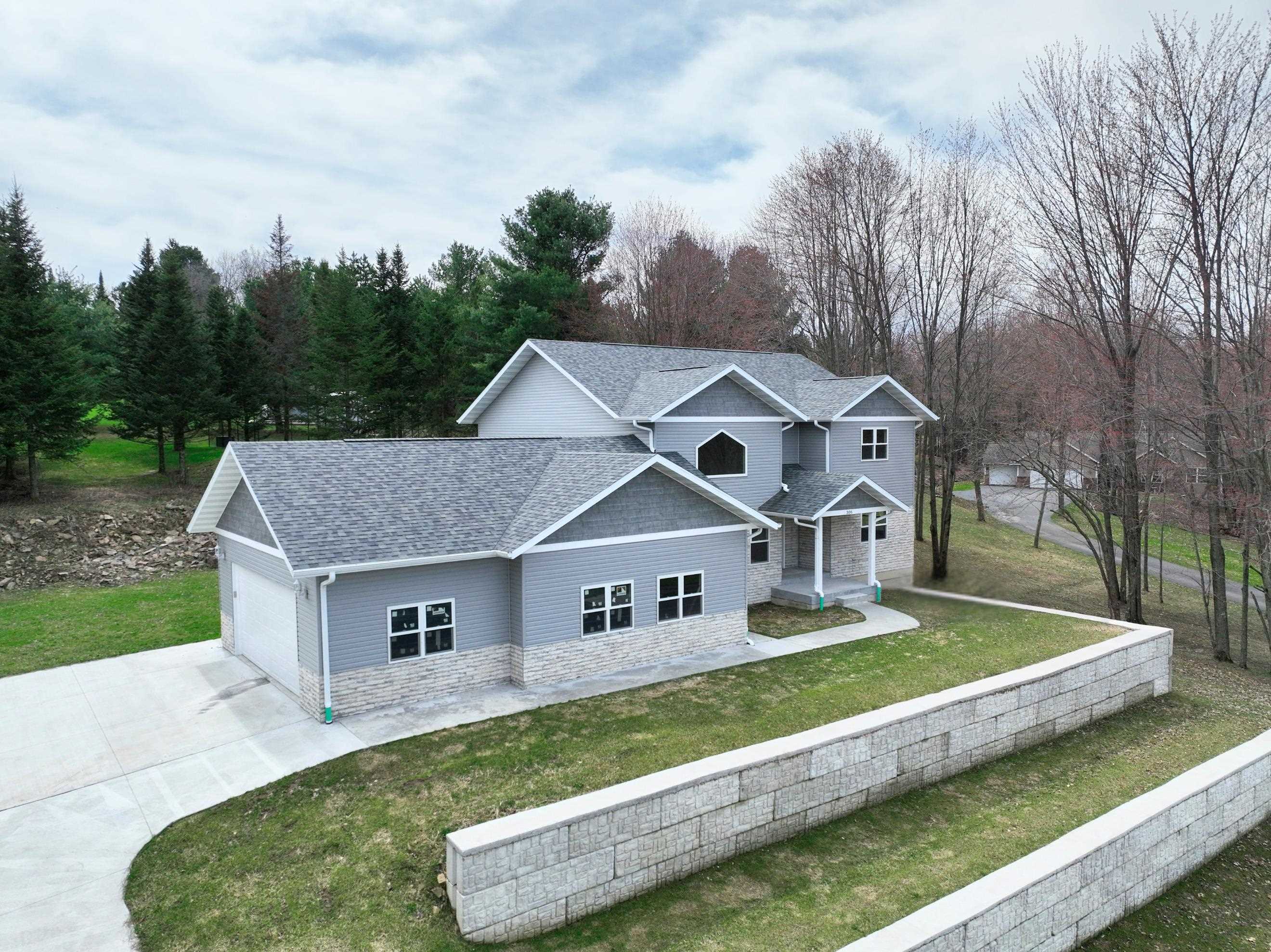 306 S 20TH STREET, Wausau, Wisconsin 54403, 5 Bedrooms Bedrooms, ,3 BathroomsBathrooms,Residential,For Sale,306 S 20TH STREET,22601562