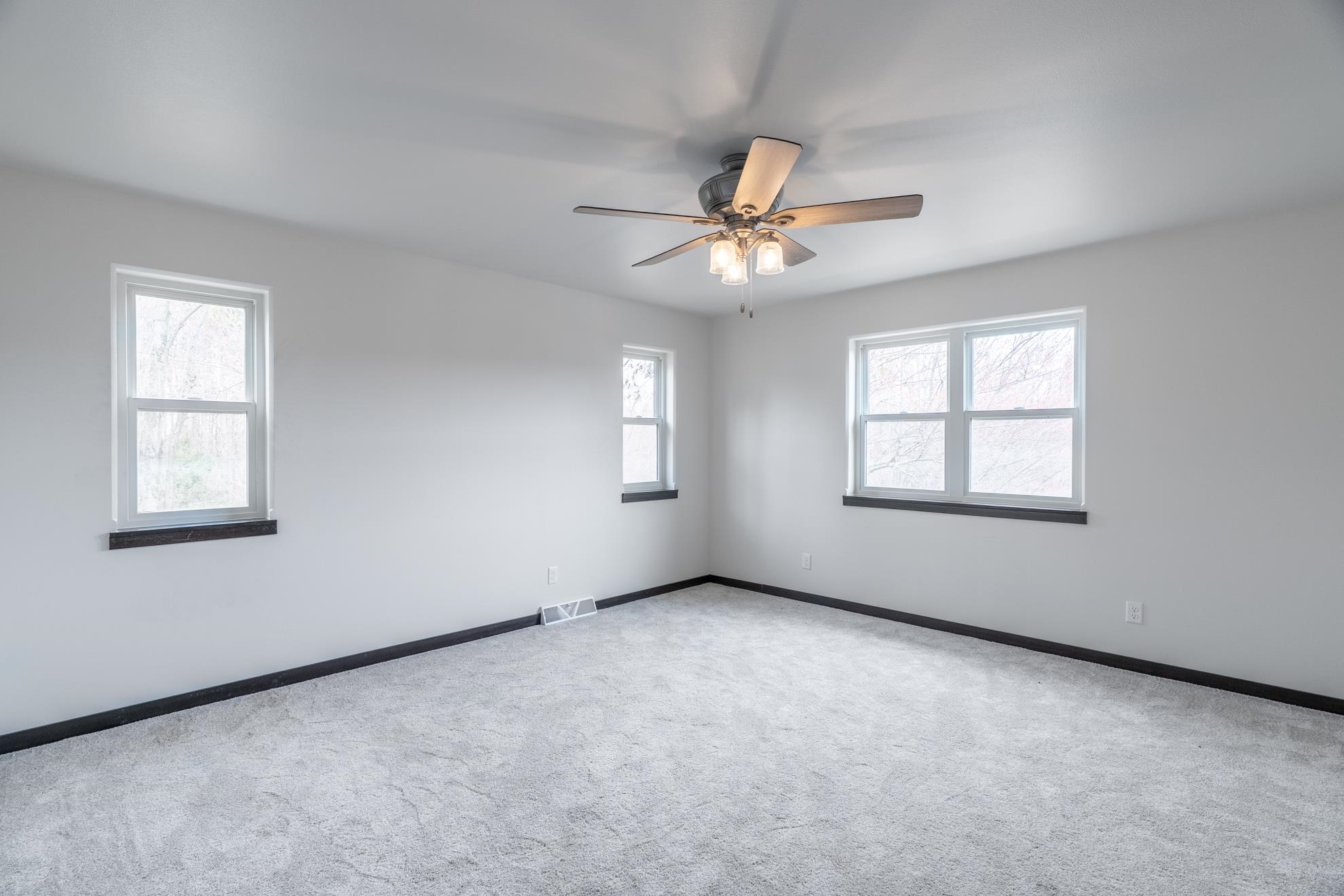 306 S 20TH STREET, Wausau, Wisconsin 54403, 5 Bedrooms Bedrooms, ,3 BathroomsBathrooms,Residential,For Sale,306 S 20TH STREET,22601562