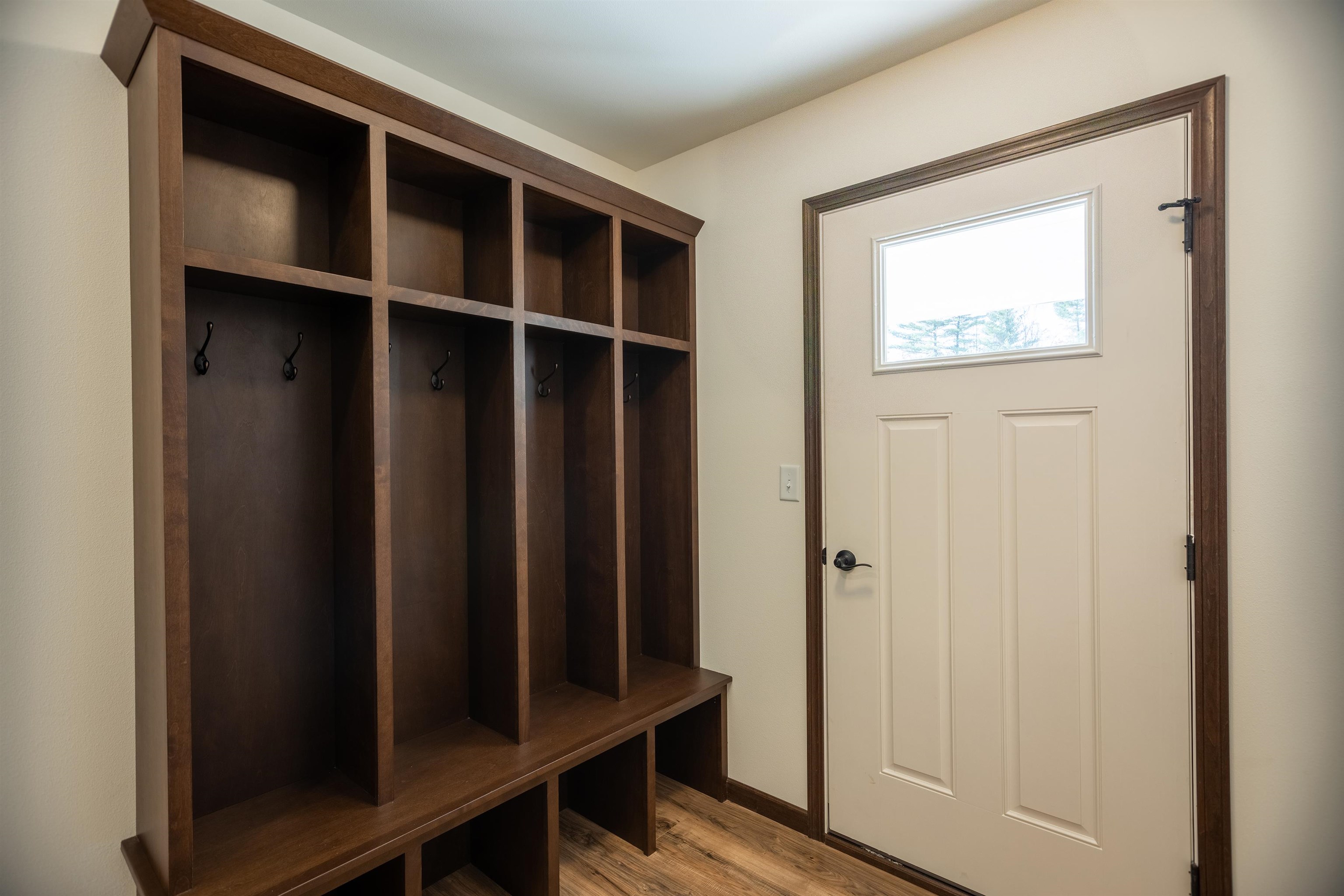 2204 S COTTONWOOD AVENUE, Marshfield, Wisconsin 54449, 3 Bedrooms Bedrooms, ,2 BathroomsBathrooms,Residential,For Sale,2204 S COTTONWOOD AVENUE,22601565