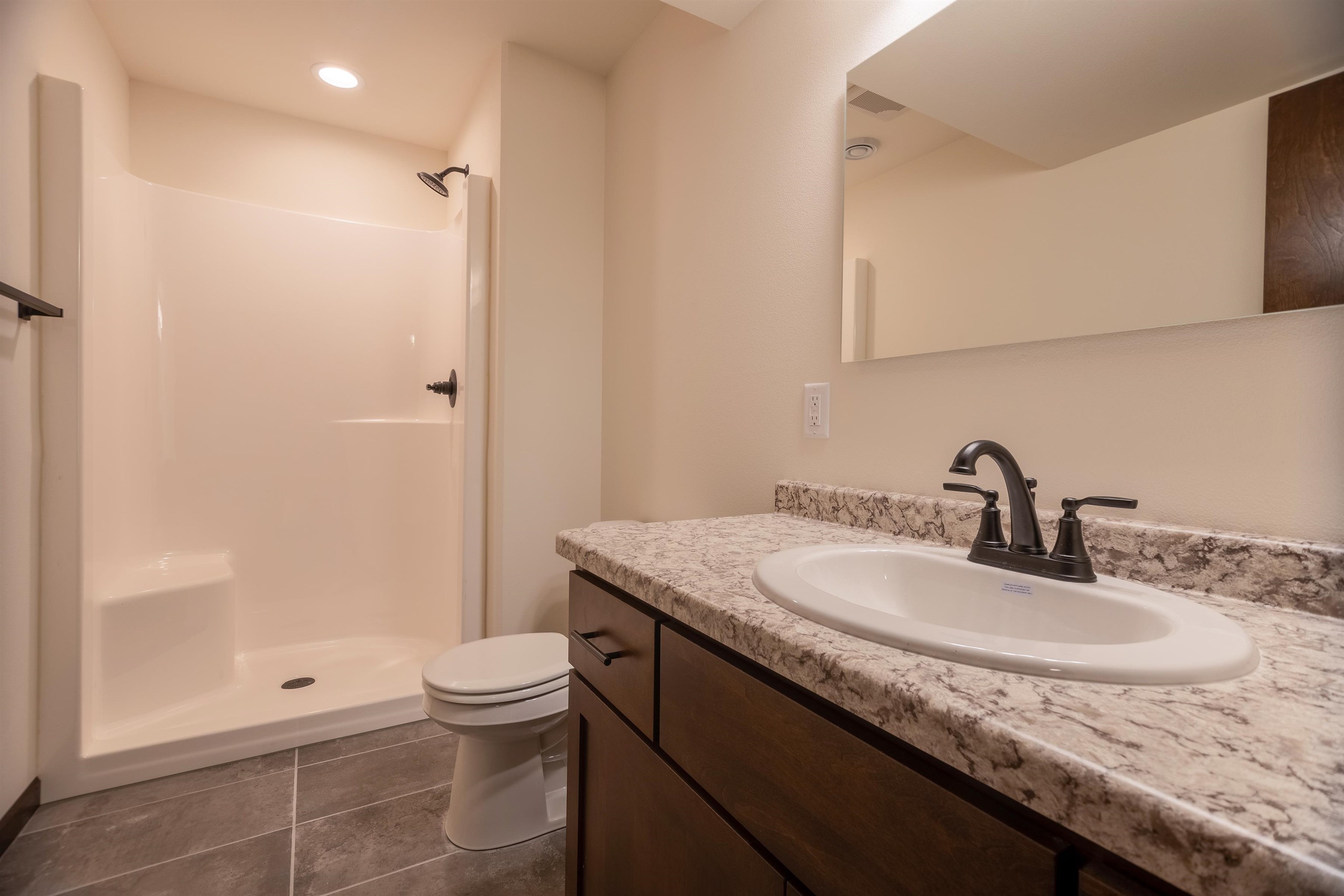 2204 S COTTONWOOD AVENUE, Marshfield, Wisconsin 54449, 3 Bedrooms Bedrooms, ,2 BathroomsBathrooms,Residential,For Sale,2204 S COTTONWOOD AVENUE,22601565