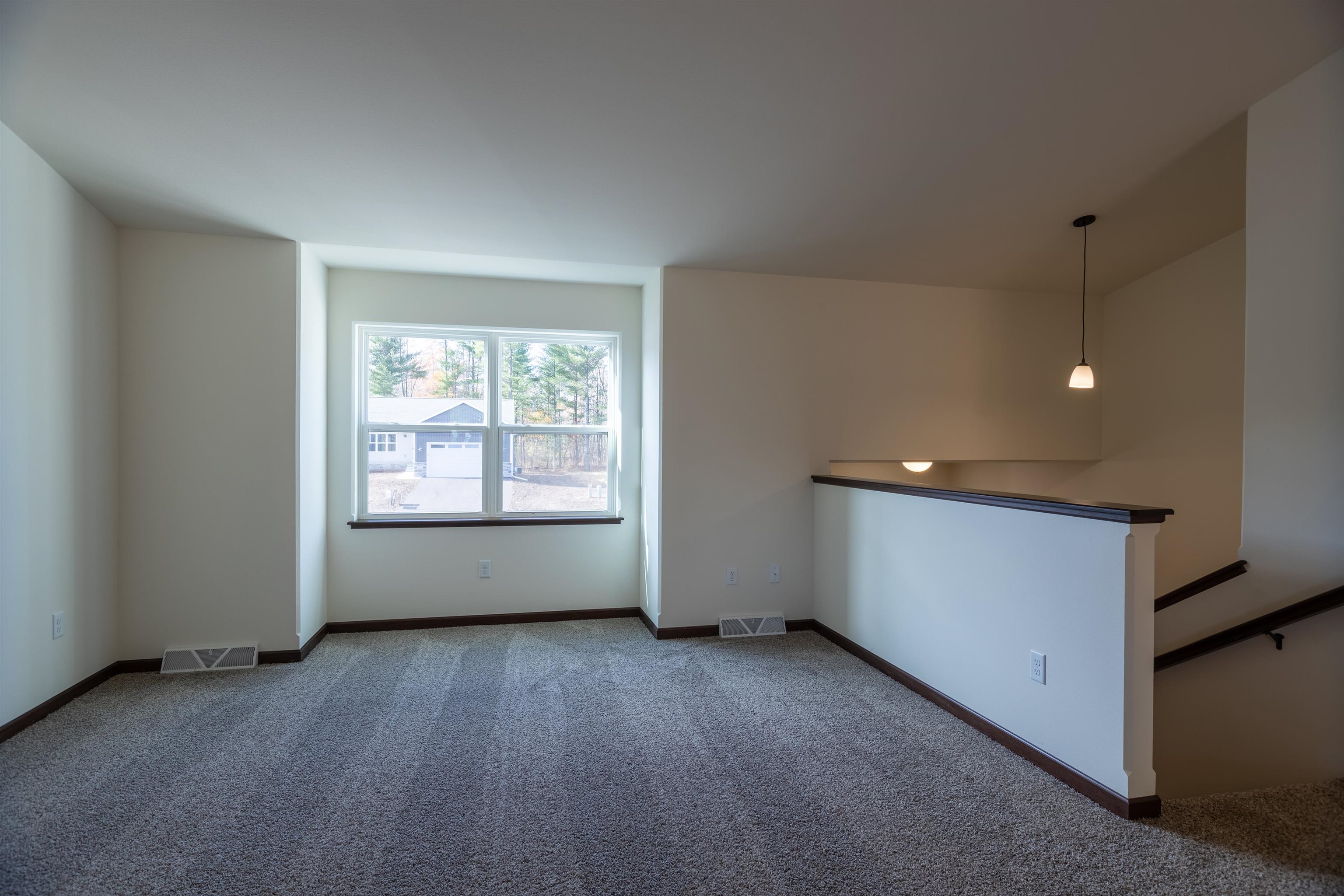 2204 S COTTONWOOD AVENUE, Marshfield, Wisconsin 54449, 3 Bedrooms Bedrooms, ,2 BathroomsBathrooms,Residential,For Sale,2204 S COTTONWOOD AVENUE,22601565