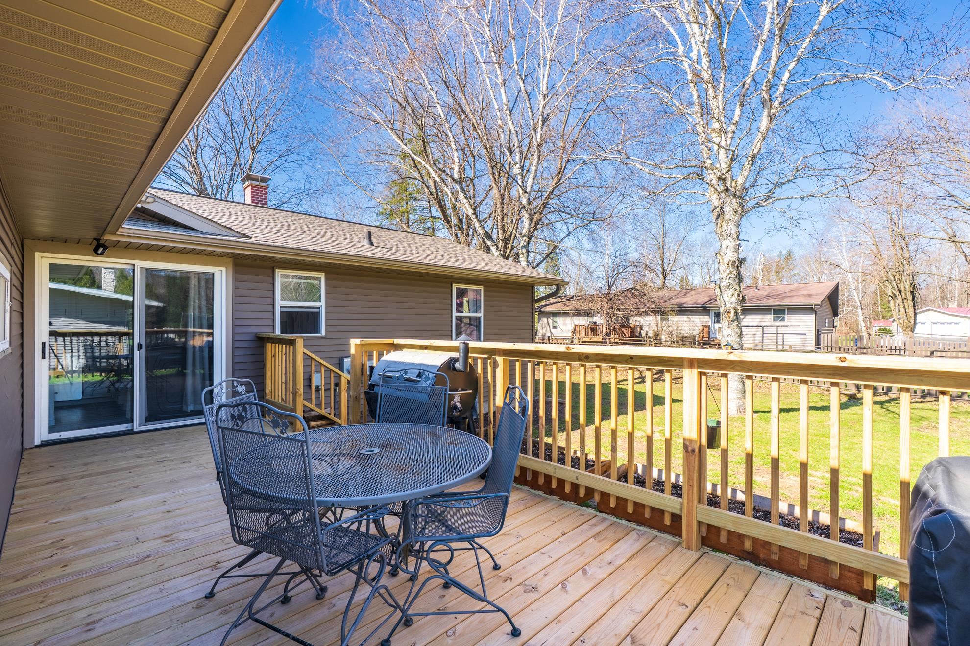 347 CHURCH STREET, Birnamwood, Wisconsin 54414, 3 Bedrooms Bedrooms, ,2 BathroomsBathrooms,Residential,For Sale,347 CHURCH STREET,22601567