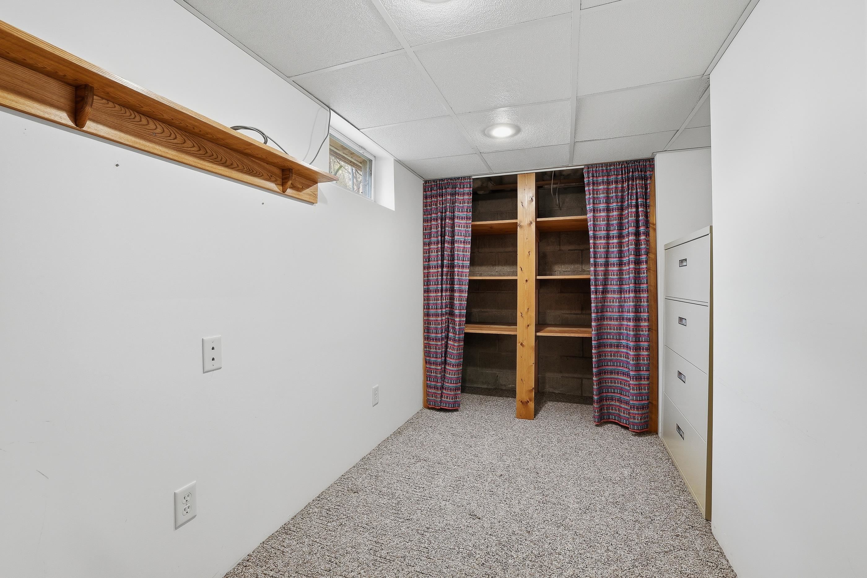 215 E WILLOW STREET, Stevens Point, Wisconsin 54481, 3 Bedrooms Bedrooms, ,2 BathroomsBathrooms,Residential,For Sale,215 E WILLOW STREET,22601569