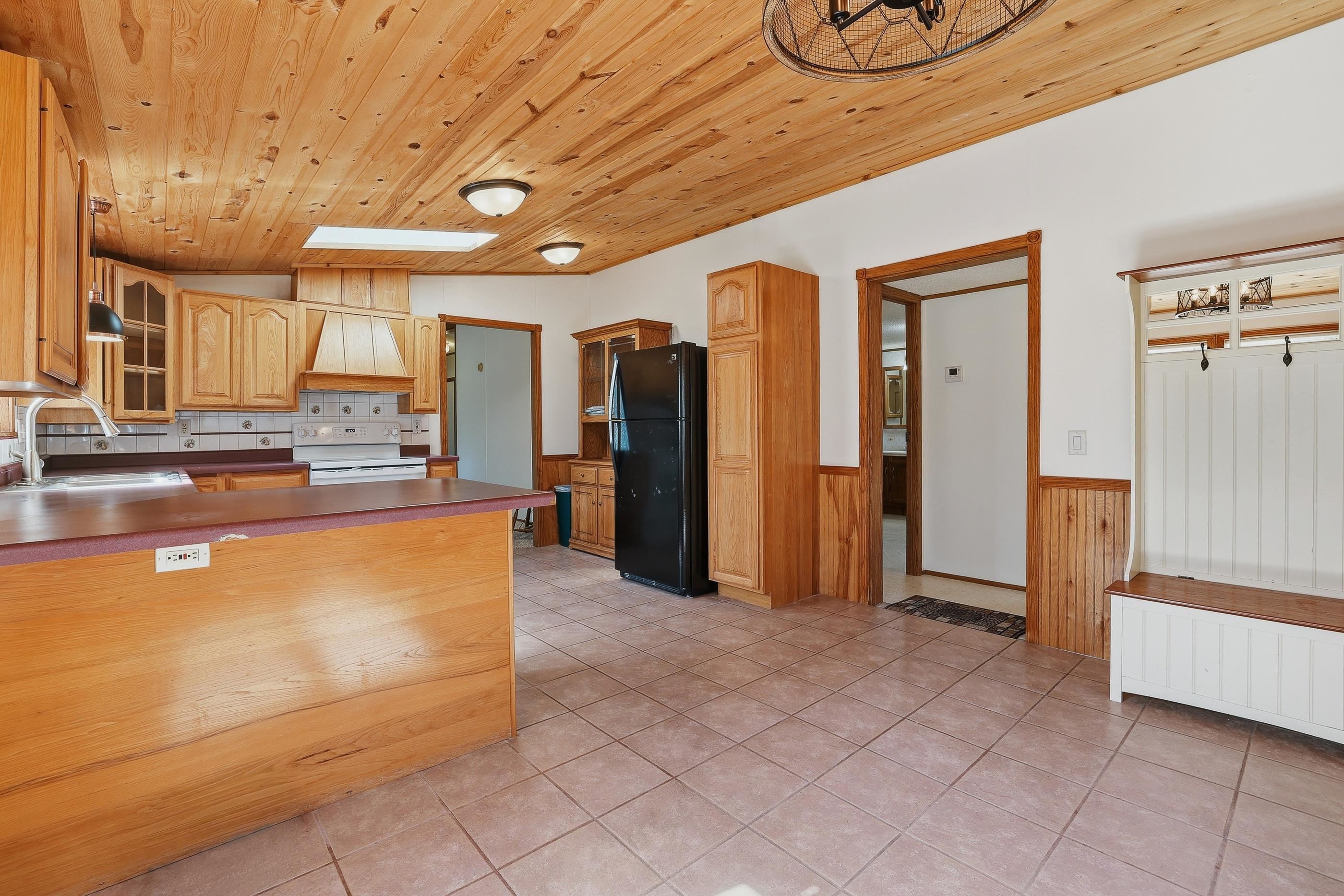 10172 OTTO ROAD, Amherst, Wisconsin 54406, 3 Bedrooms Bedrooms, ,2 BathroomsBathrooms,Residential,For Sale,10172 OTTO ROAD,22601570