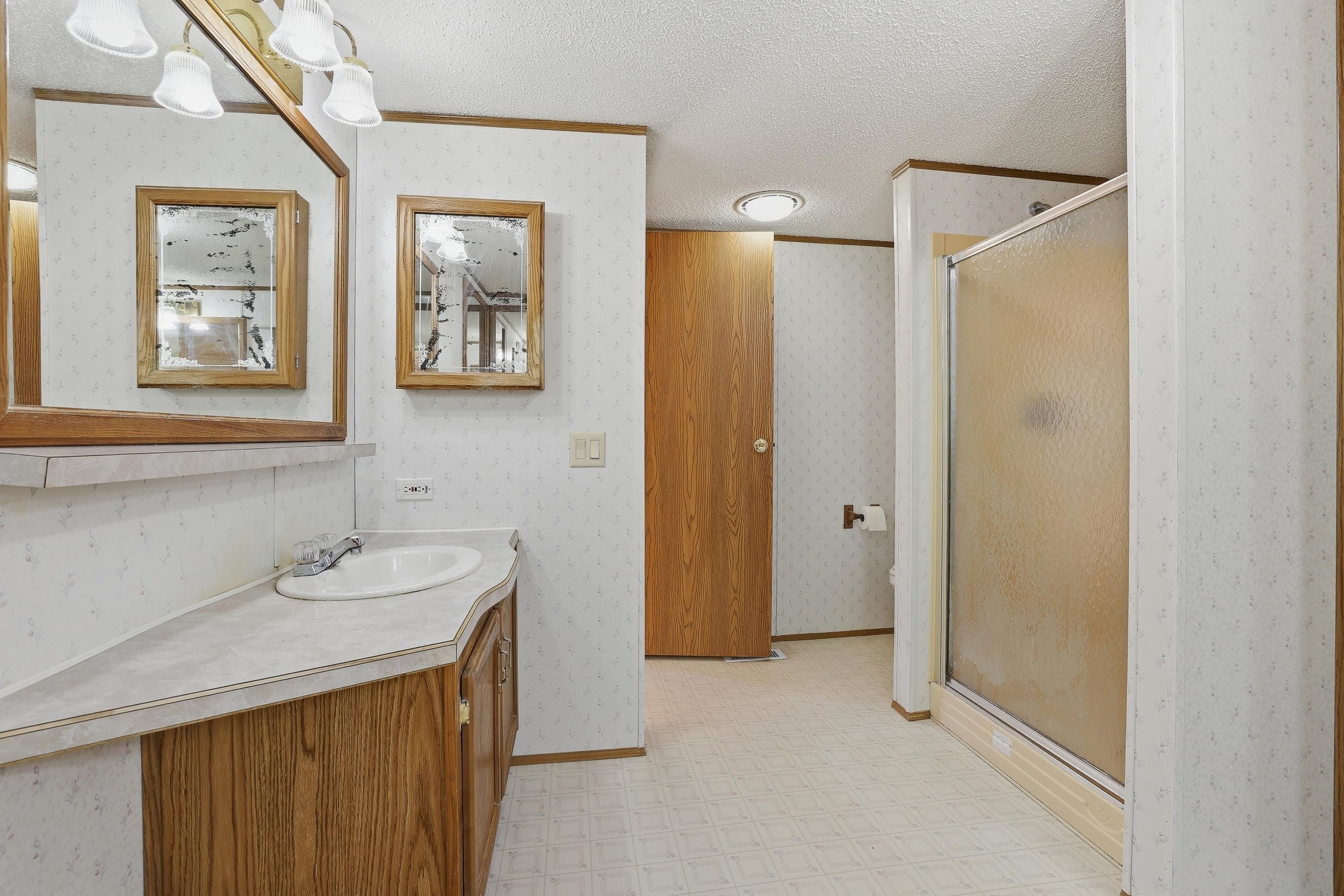 10172 OTTO ROAD, Amherst, Wisconsin 54406, 3 Bedrooms Bedrooms, ,2 BathroomsBathrooms,Residential,For Sale,10172 OTTO ROAD,22601570