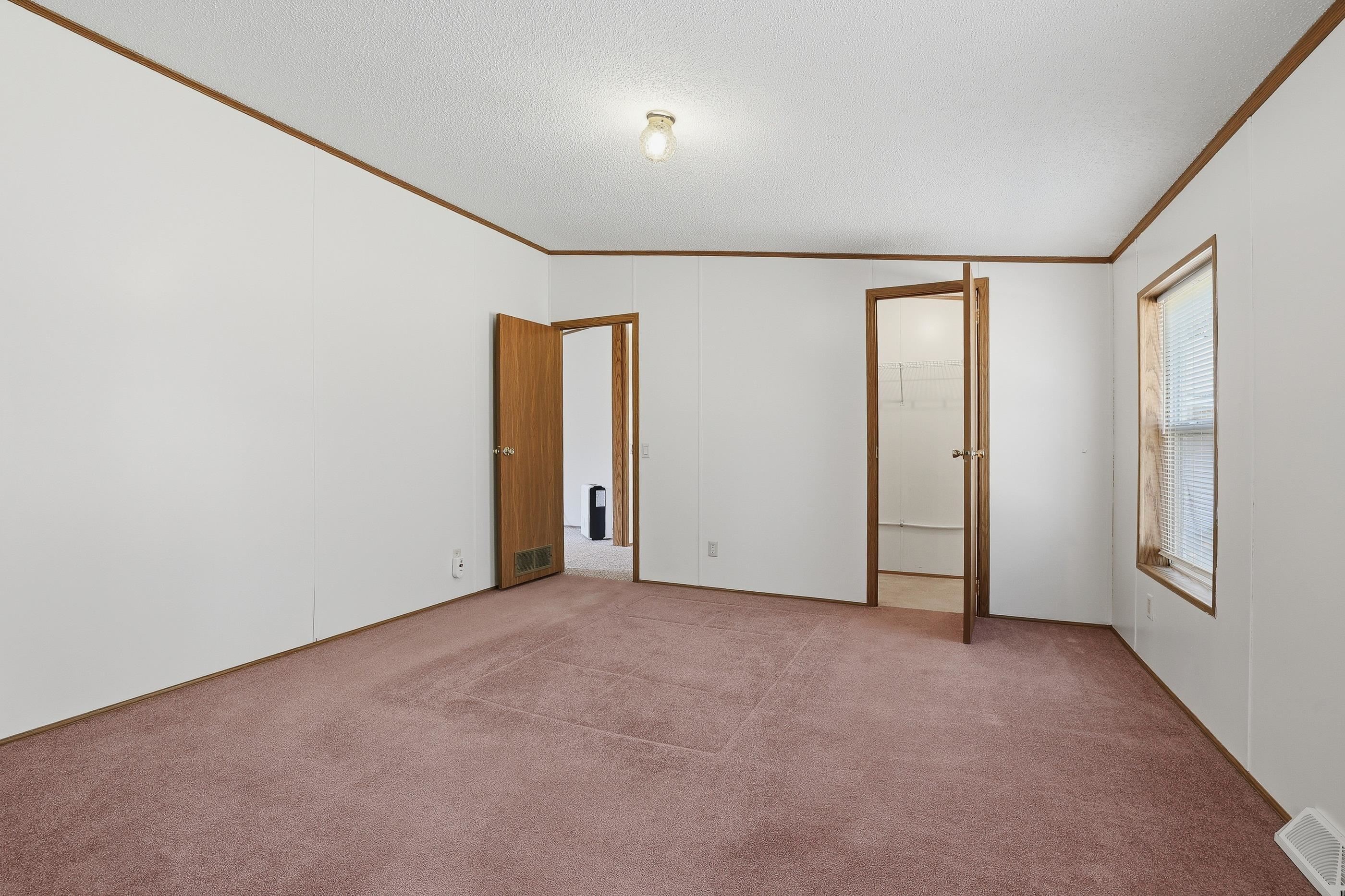 10172 OTTO ROAD, Amherst, Wisconsin 54406, 3 Bedrooms Bedrooms, ,2 BathroomsBathrooms,Residential,For Sale,10172 OTTO ROAD,22601570