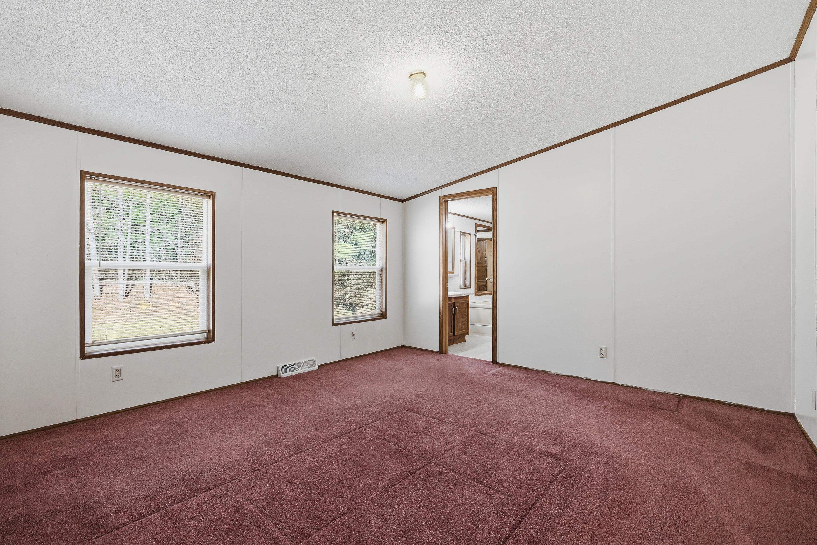 10172 OTTO ROAD, Amherst, Wisconsin 54406, 3 Bedrooms Bedrooms, ,2 BathroomsBathrooms,Residential,For Sale,10172 OTTO ROAD,22601570