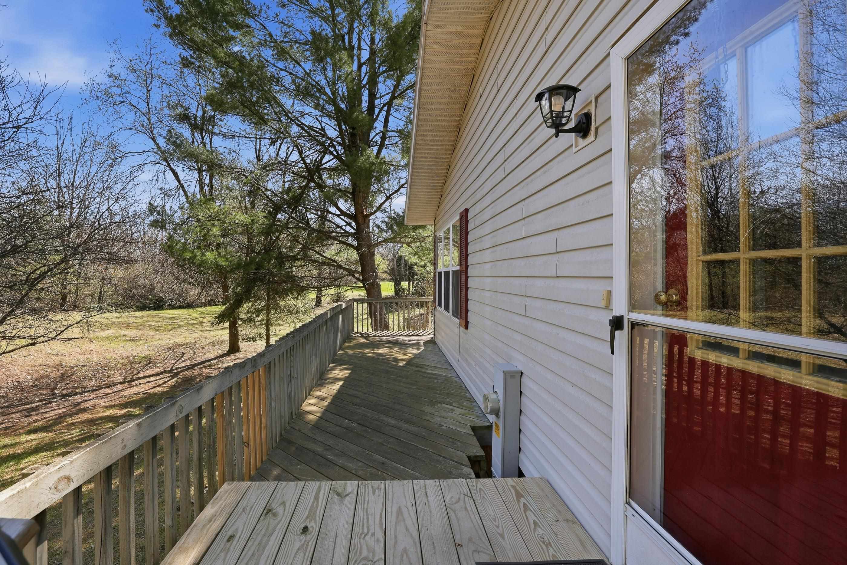 10172 OTTO ROAD, Amherst, Wisconsin 54406, 3 Bedrooms Bedrooms, ,2 BathroomsBathrooms,Residential,For Sale,10172 OTTO ROAD,22601570