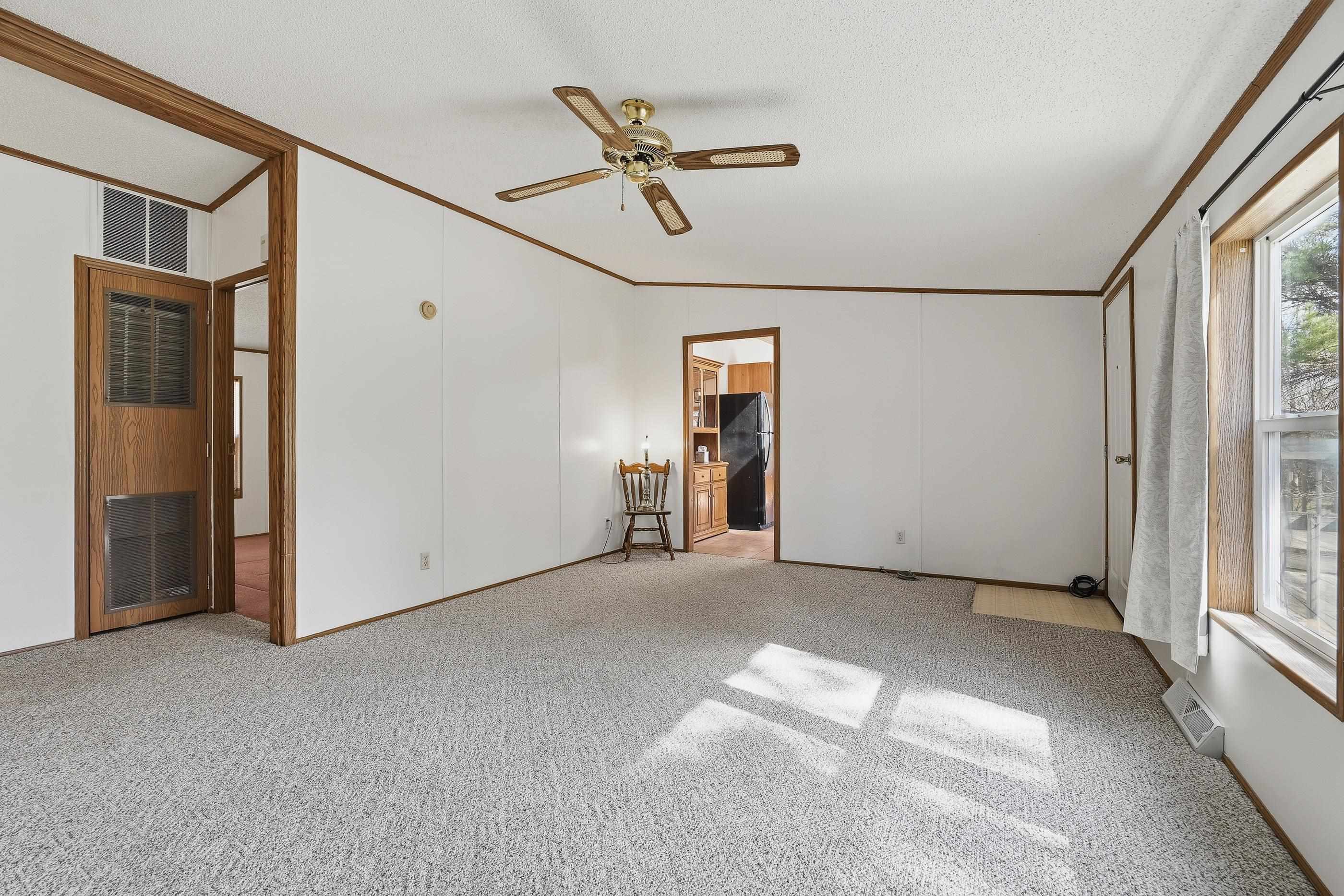 10172 OTTO ROAD, Amherst, Wisconsin 54406, 3 Bedrooms Bedrooms, ,2 BathroomsBathrooms,Residential,For Sale,10172 OTTO ROAD,22601570