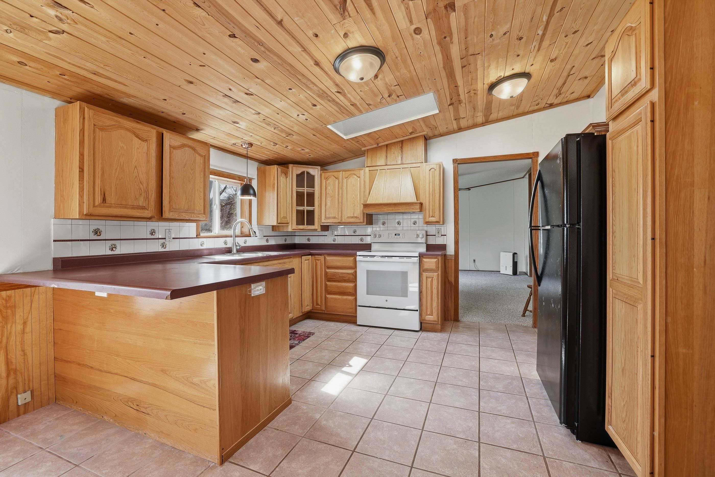 10172 OTTO ROAD, Amherst, Wisconsin 54406, 3 Bedrooms Bedrooms, ,2 BathroomsBathrooms,Residential,For Sale,10172 OTTO ROAD,22601570