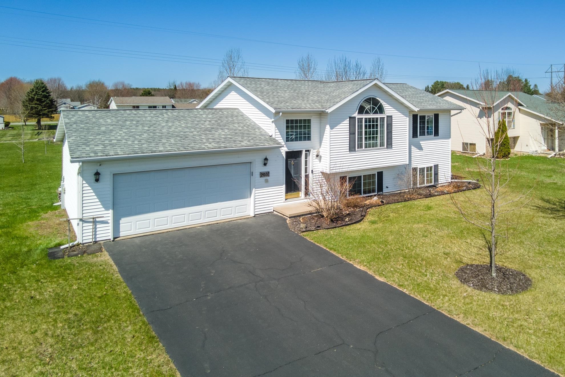 2031 PRAIRIE MEADOW DRIVE, Kronenwetter, Wisconsin 54455, 3 Bedrooms Bedrooms, ,2 BathroomsBathrooms,Residential,For Sale,2031 PRAIRIE MEADOW DRIVE,22601572