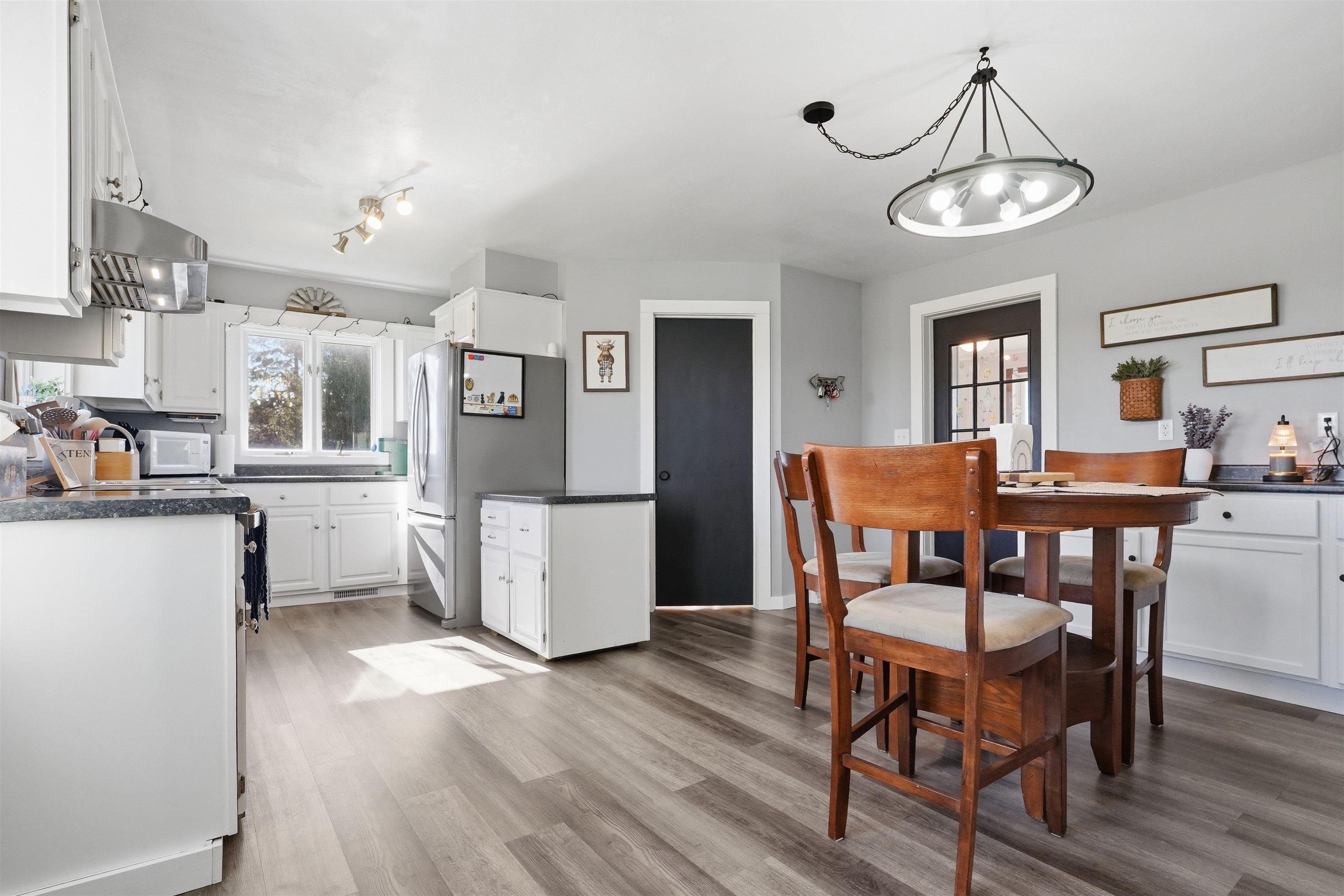 W3222 STATE HIGHWAY 64, Medford, Wisconsin 54451, 3 Bedrooms Bedrooms, ,2 BathroomsBathrooms,Residential,For Sale,W3222 STATE HIGHWAY 64,22601576