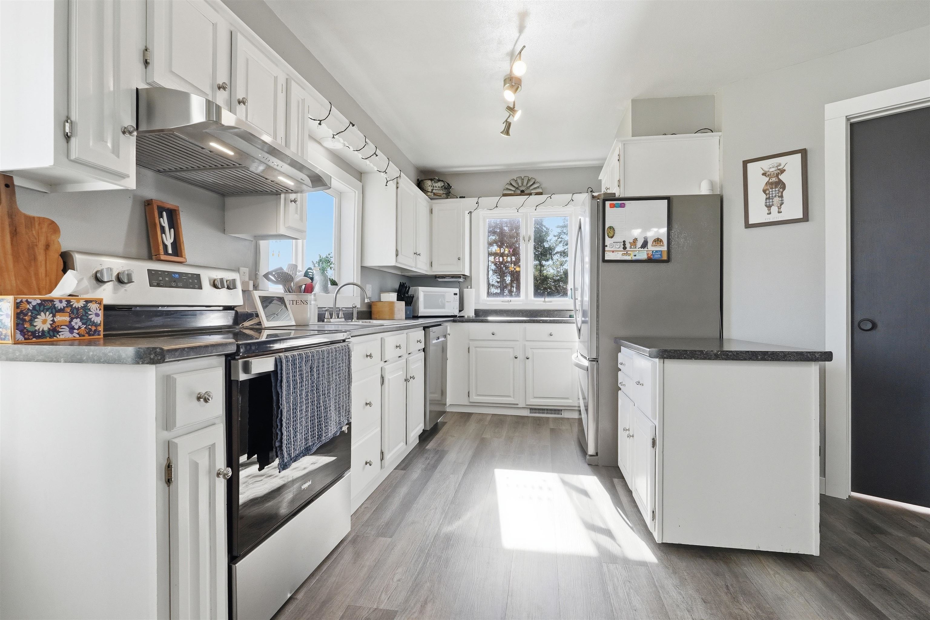 W3222 STATE HIGHWAY 64, Medford, Wisconsin 54451, 3 Bedrooms Bedrooms, ,2 BathroomsBathrooms,Residential,For Sale,W3222 STATE HIGHWAY 64,22601576