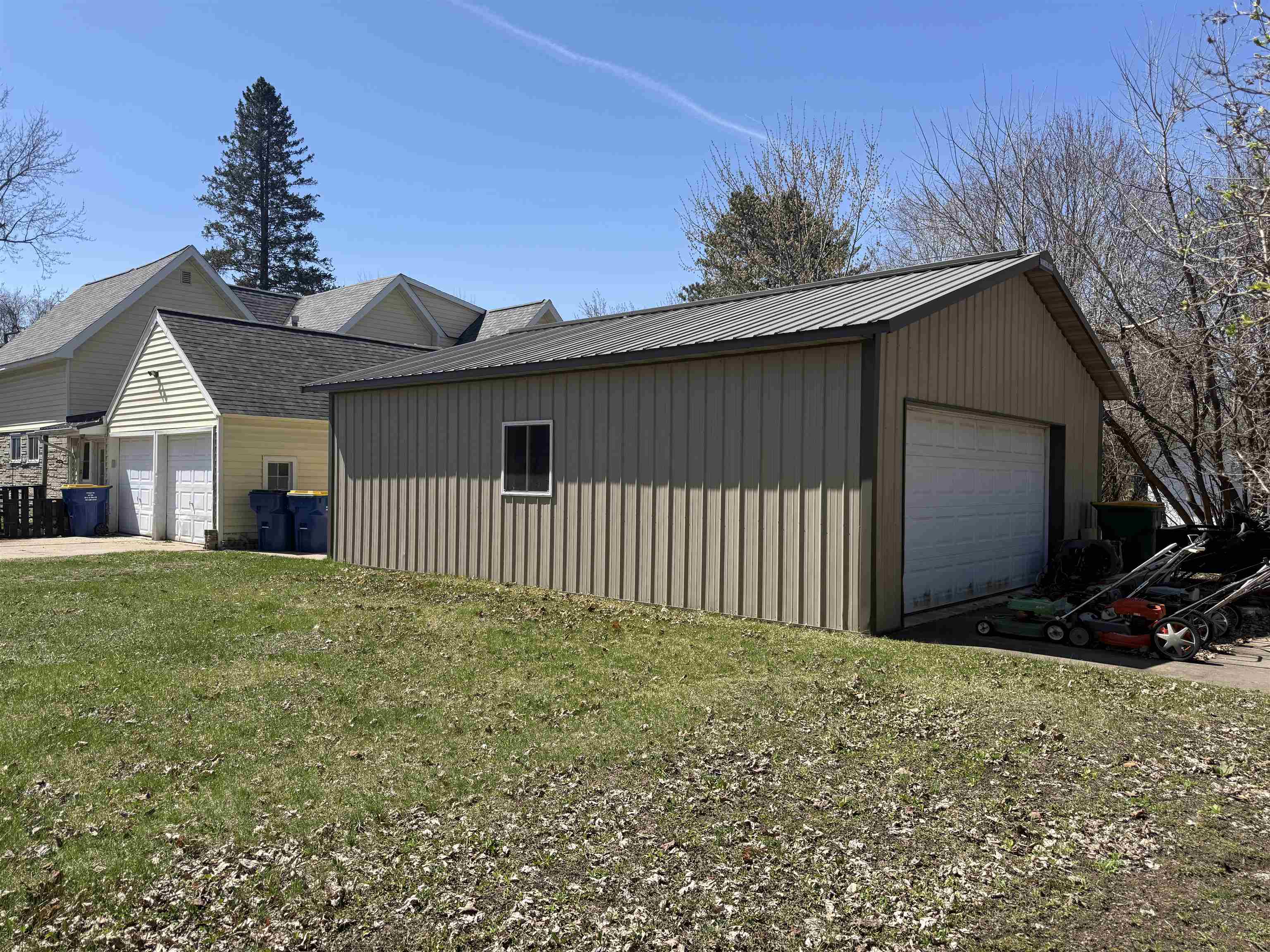 1412 E 6TH STREET, Merrill, Wisconsin 54452, 3 Bedrooms Bedrooms, 6 Rooms Rooms,2 BathroomsBathrooms,Multi-family,For Sale,1412 E 6TH STREET,22601577