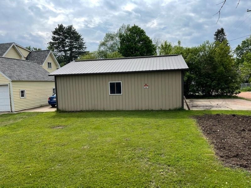 1412 E 6TH STREET, Merrill, Wisconsin 54452, 3 Bedrooms Bedrooms, 6 Rooms Rooms,2 BathroomsBathrooms,Multi-family,For Sale,1412 E 6TH STREET,22601577