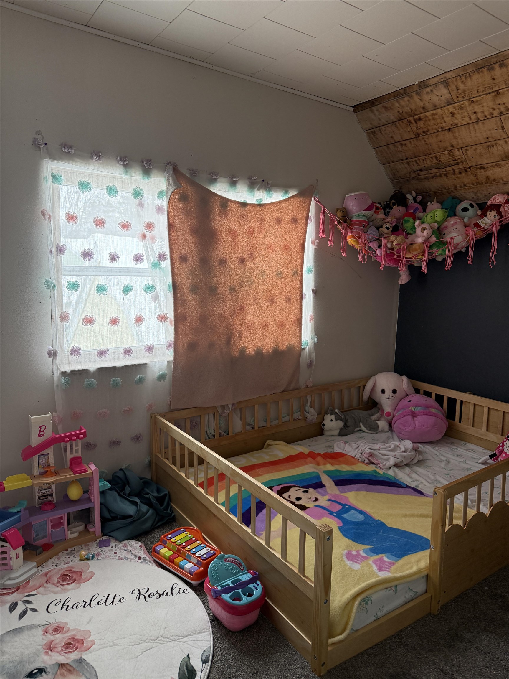 1412 E 6TH STREET, Merrill, Wisconsin 54452, 3 Bedrooms Bedrooms, 6 Rooms Rooms,2 BathroomsBathrooms,Multi-family,For Sale,1412 E 6TH STREET,22601577