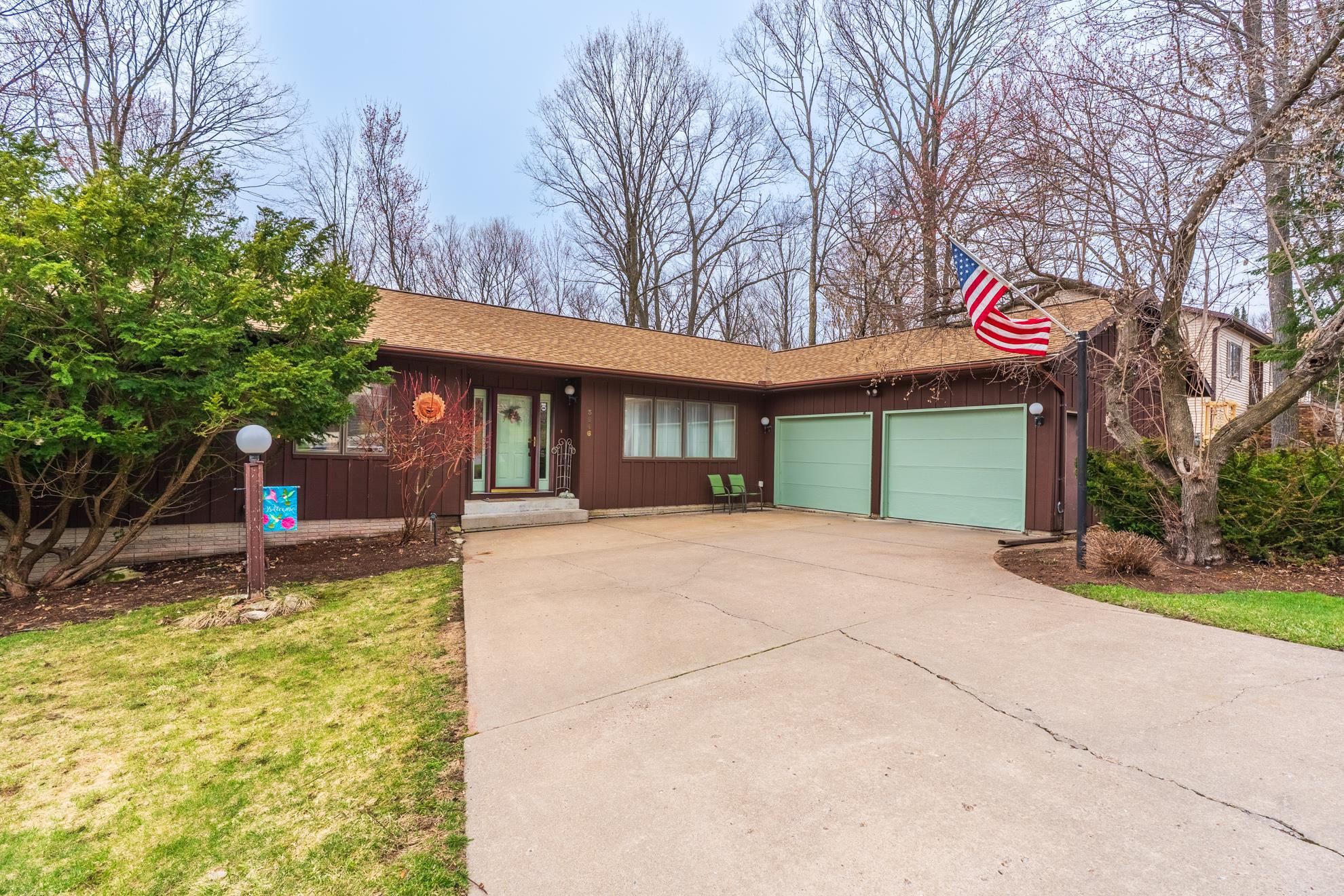 3946 HILLSIDE LANE, Wausau, Wisconsin 54403, 3 Bedrooms Bedrooms, ,2 BathroomsBathrooms,Residential,For Sale,3946 HILLSIDE LANE,22601581